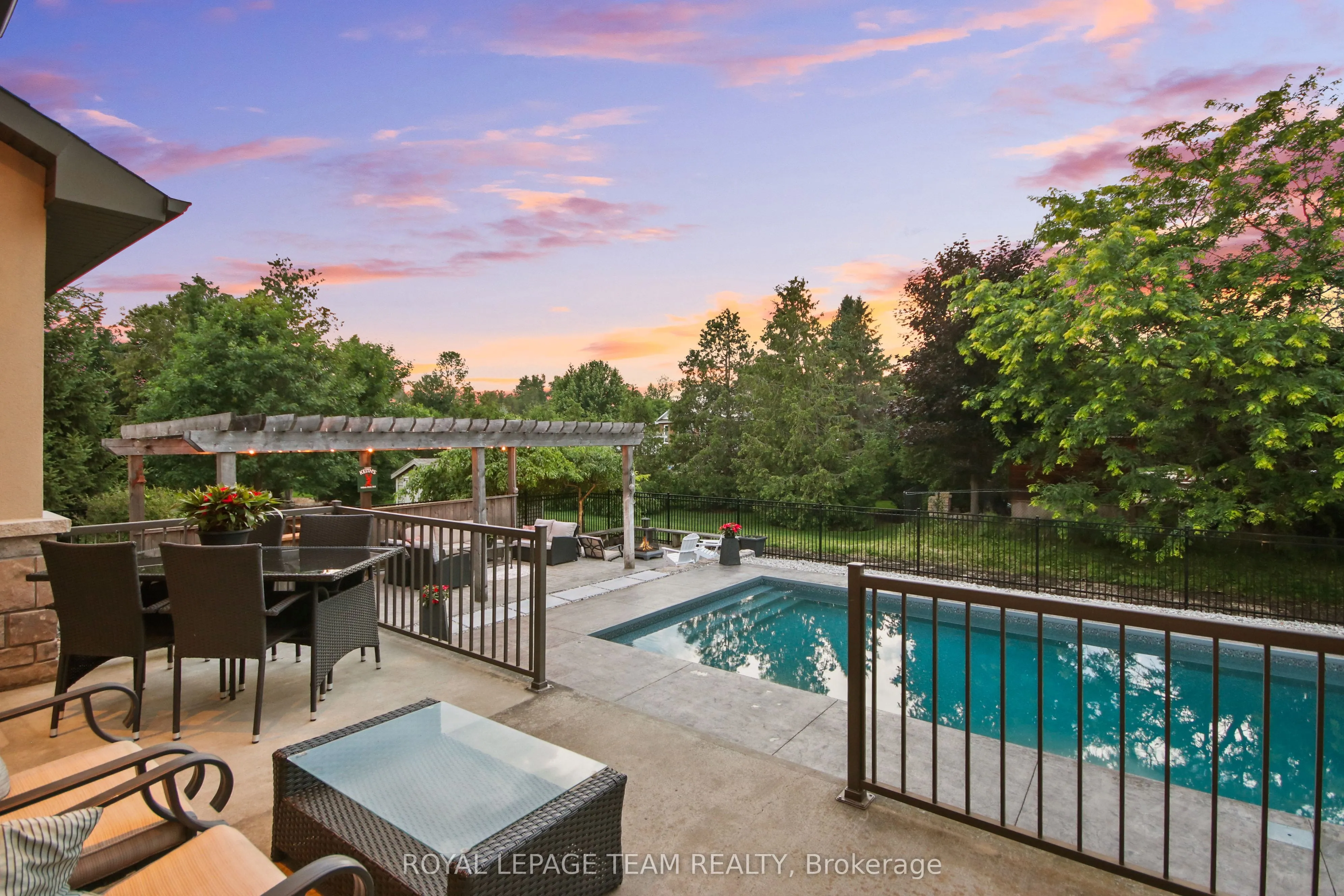 1801 CEDARLAKES Way