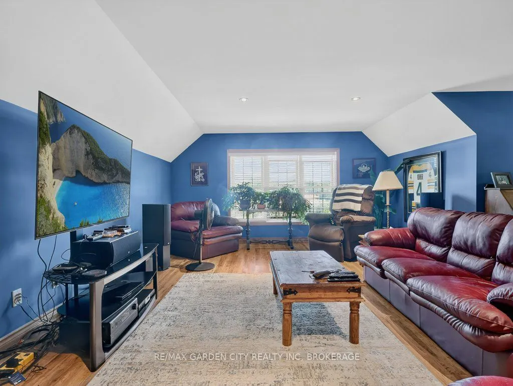 3297 Tallman Drive
