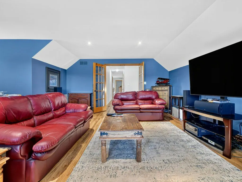 3297 Tallman Drive