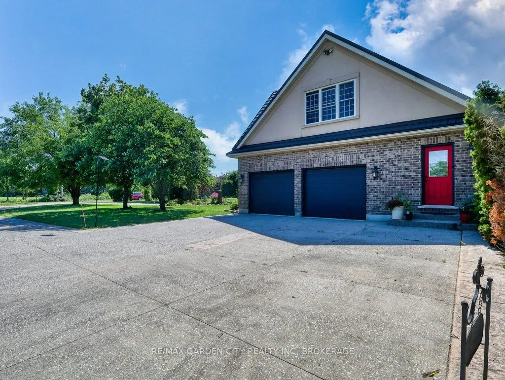 3297 Tallman Drive