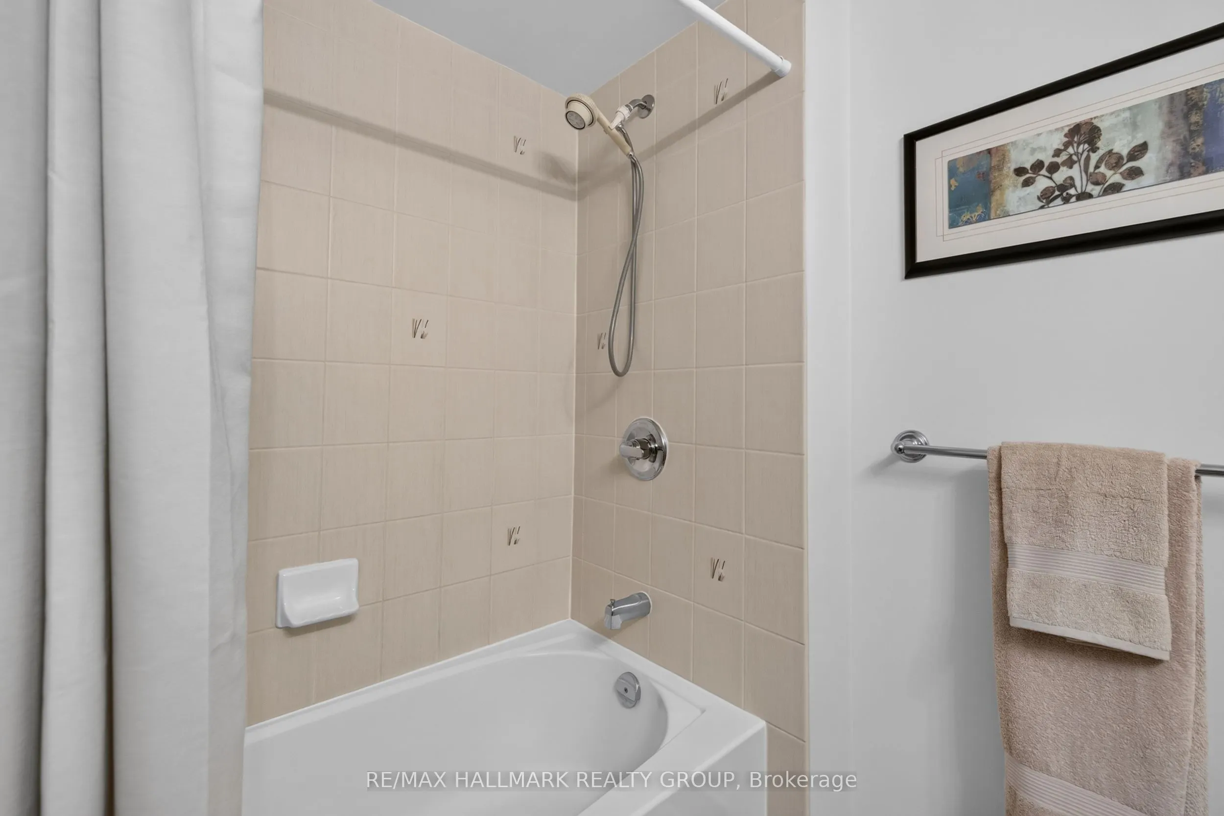 581 Lakeridge Drive #16