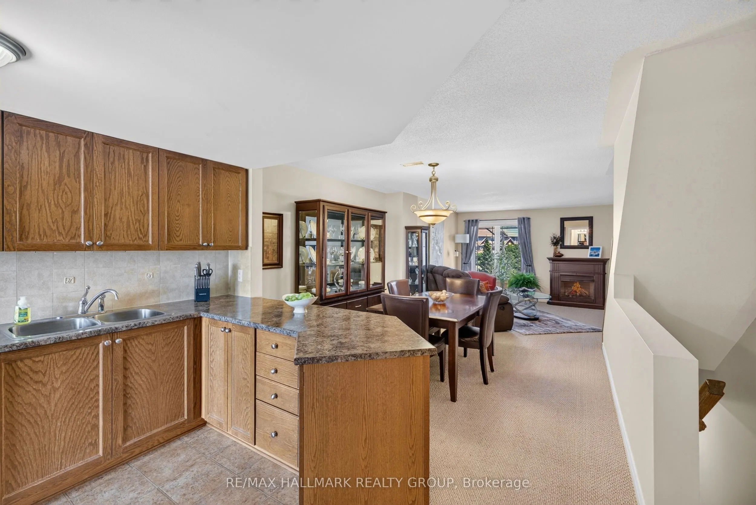 581 Lakeridge Drive #16
