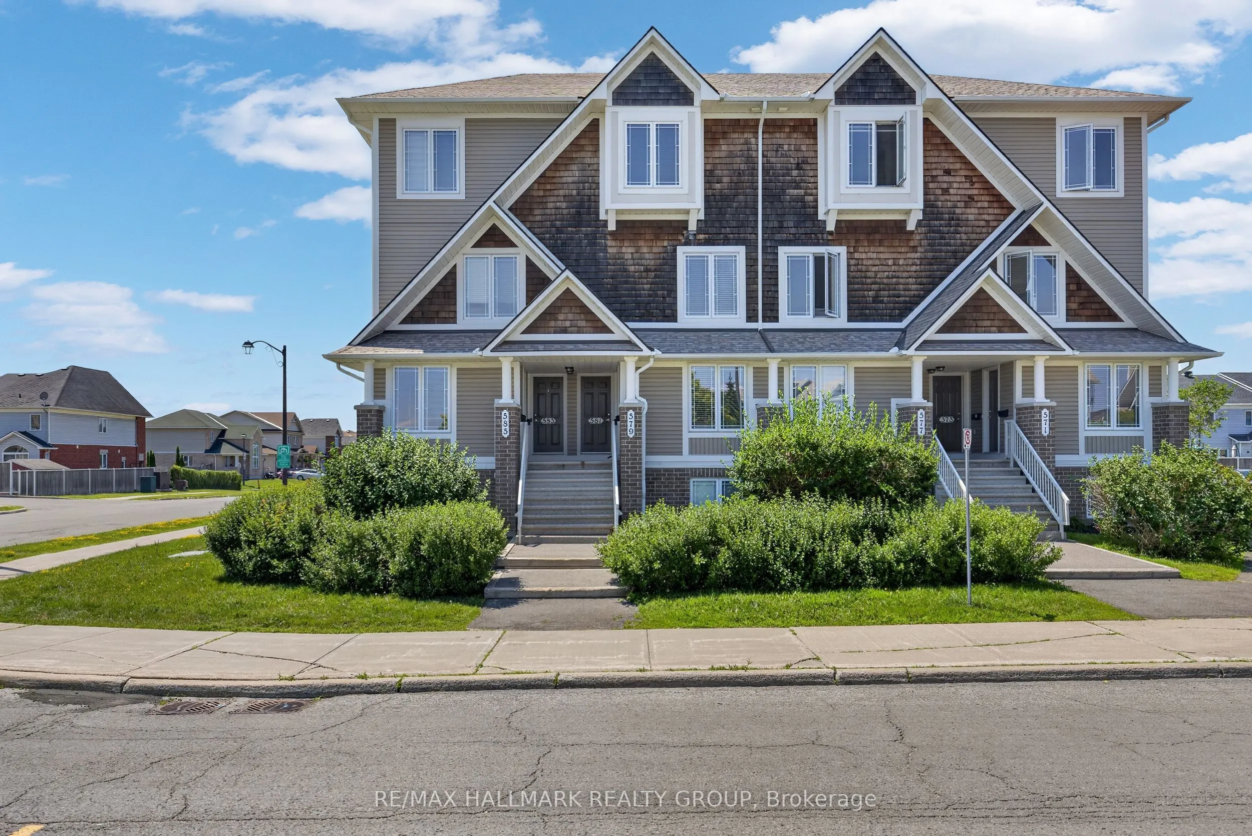 581 Lakeridge Drive #16