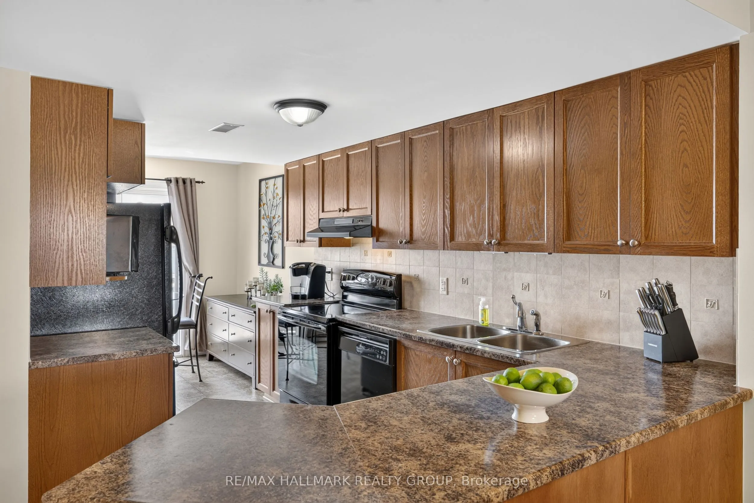 581 Lakeridge Drive #16