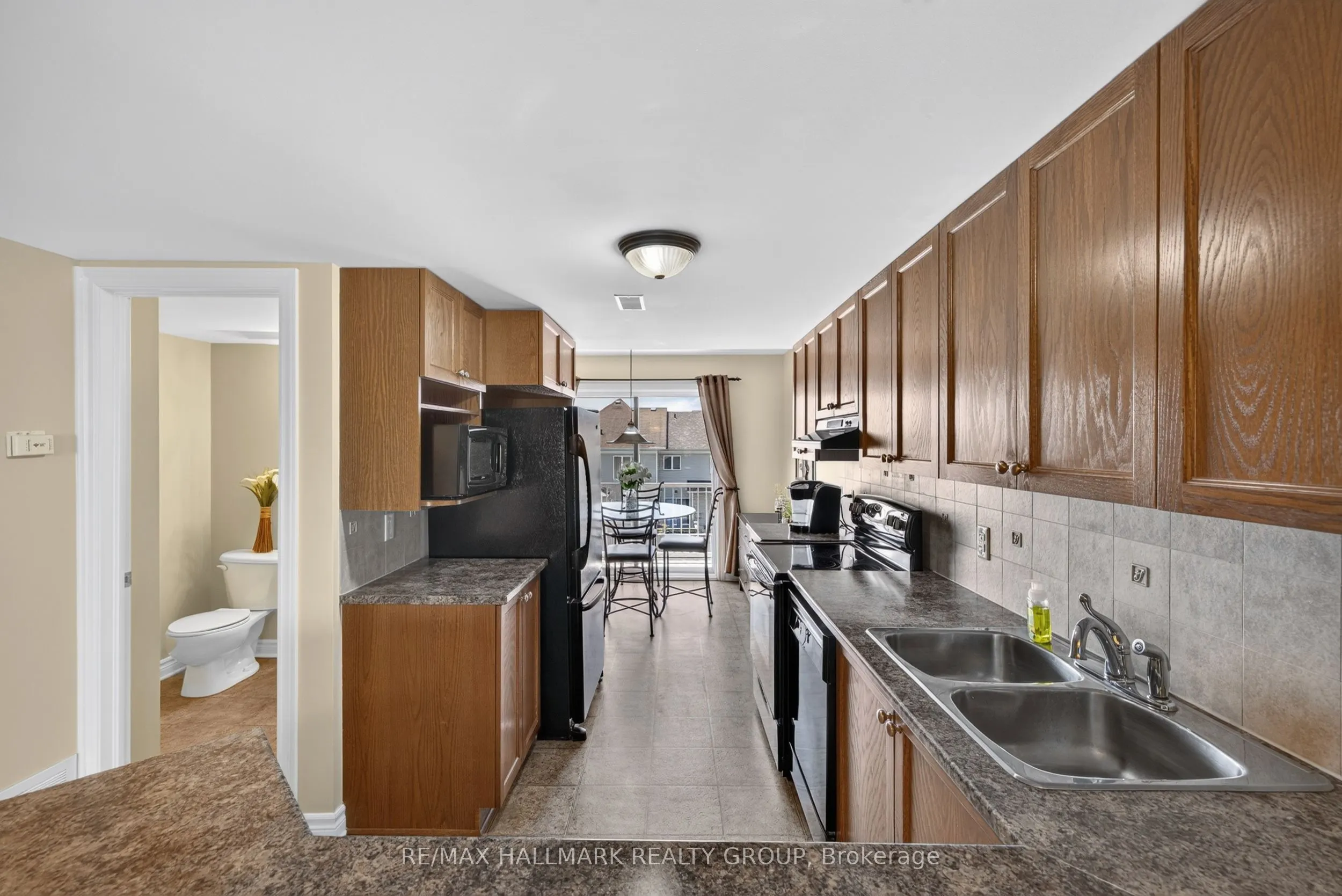 581 Lakeridge Drive #16