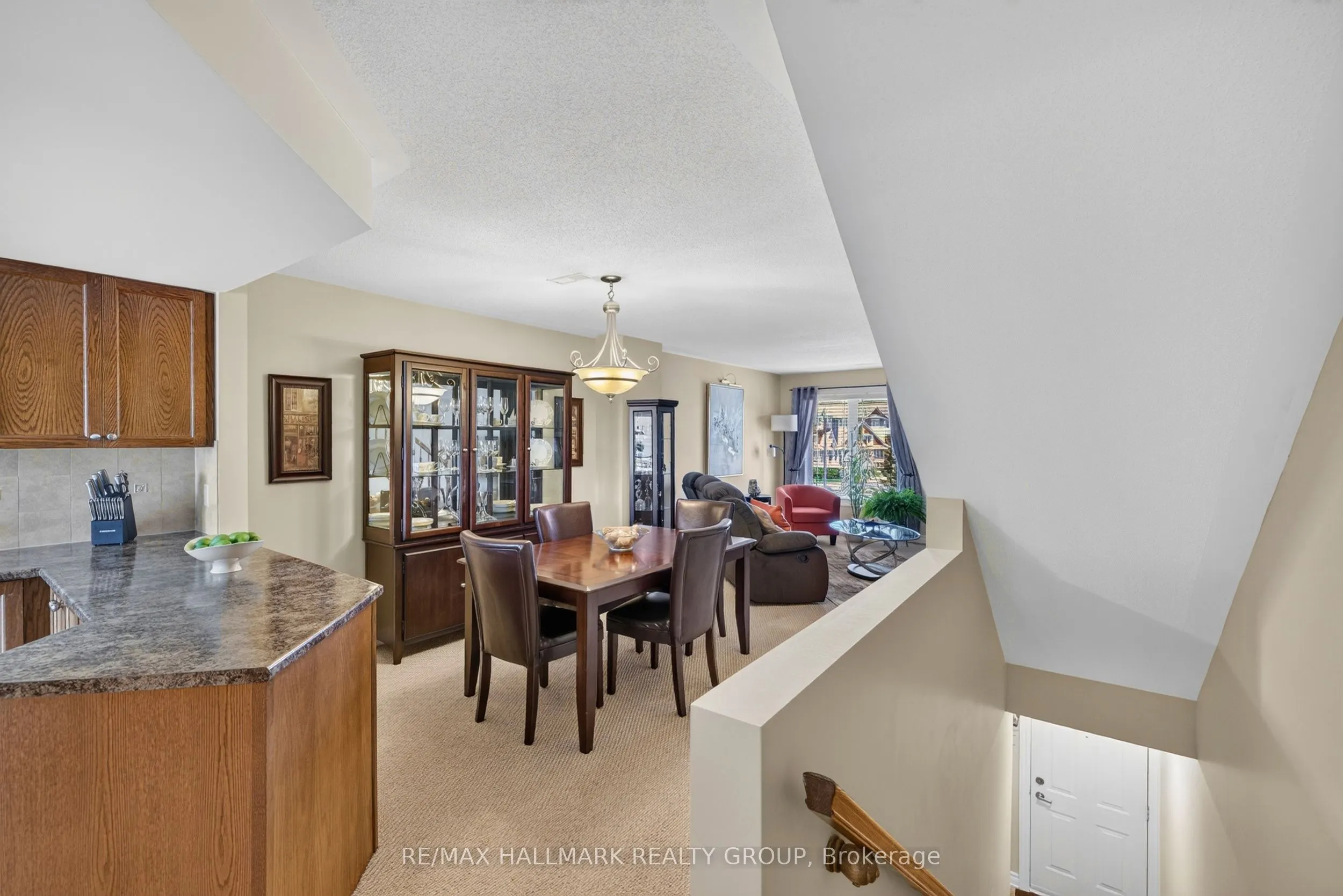 581 Lakeridge Drive #16