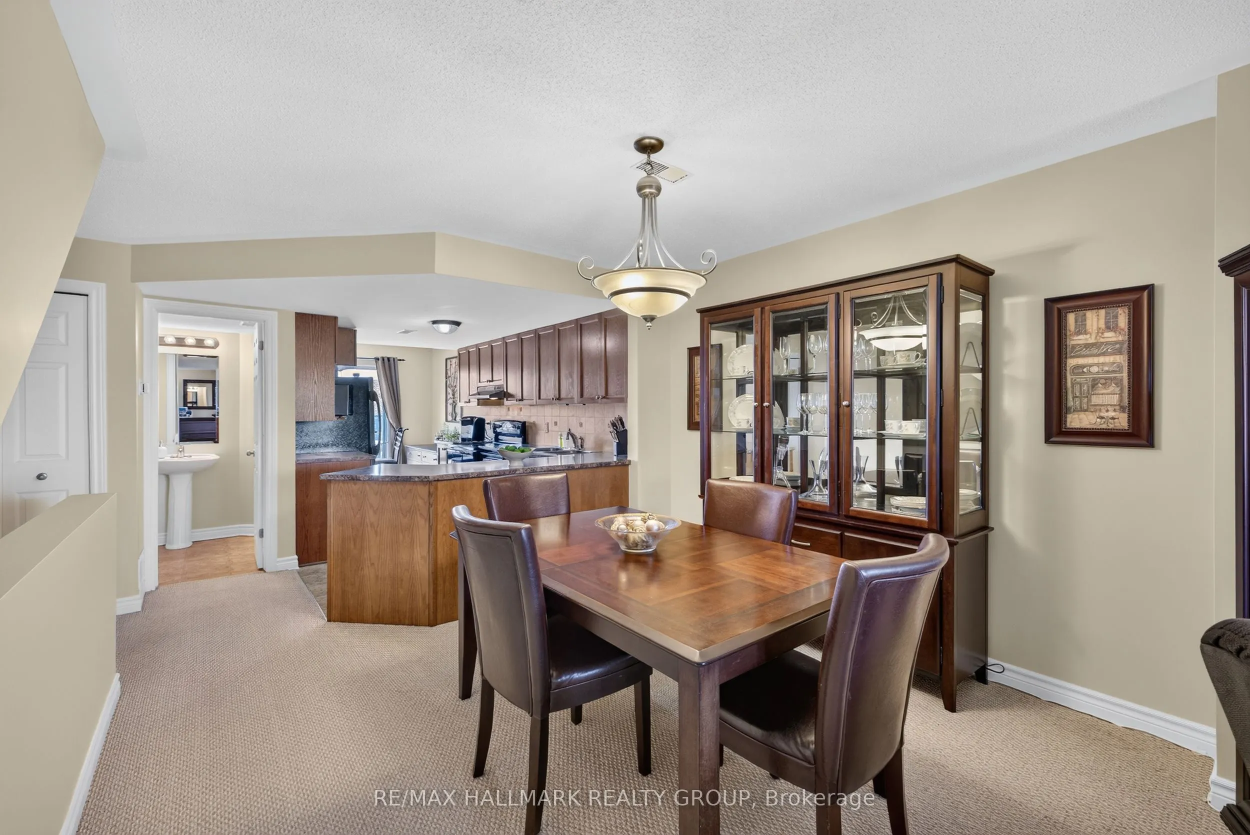 581 Lakeridge Drive #16