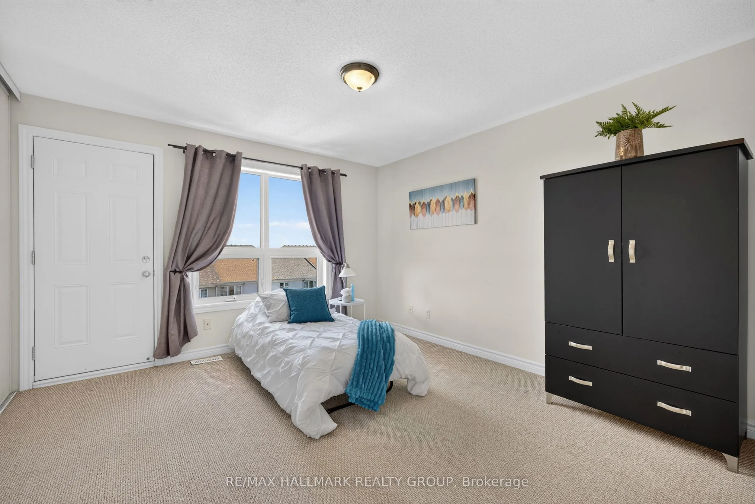 581 Lakeridge Drive #16