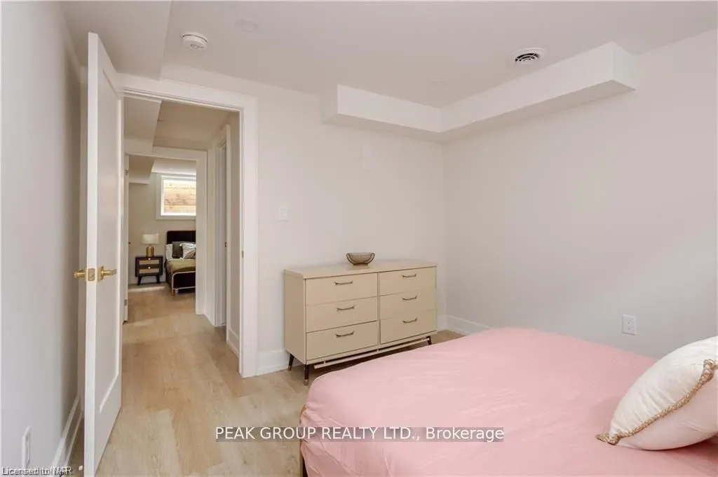 43A Grandview Drive #Lower