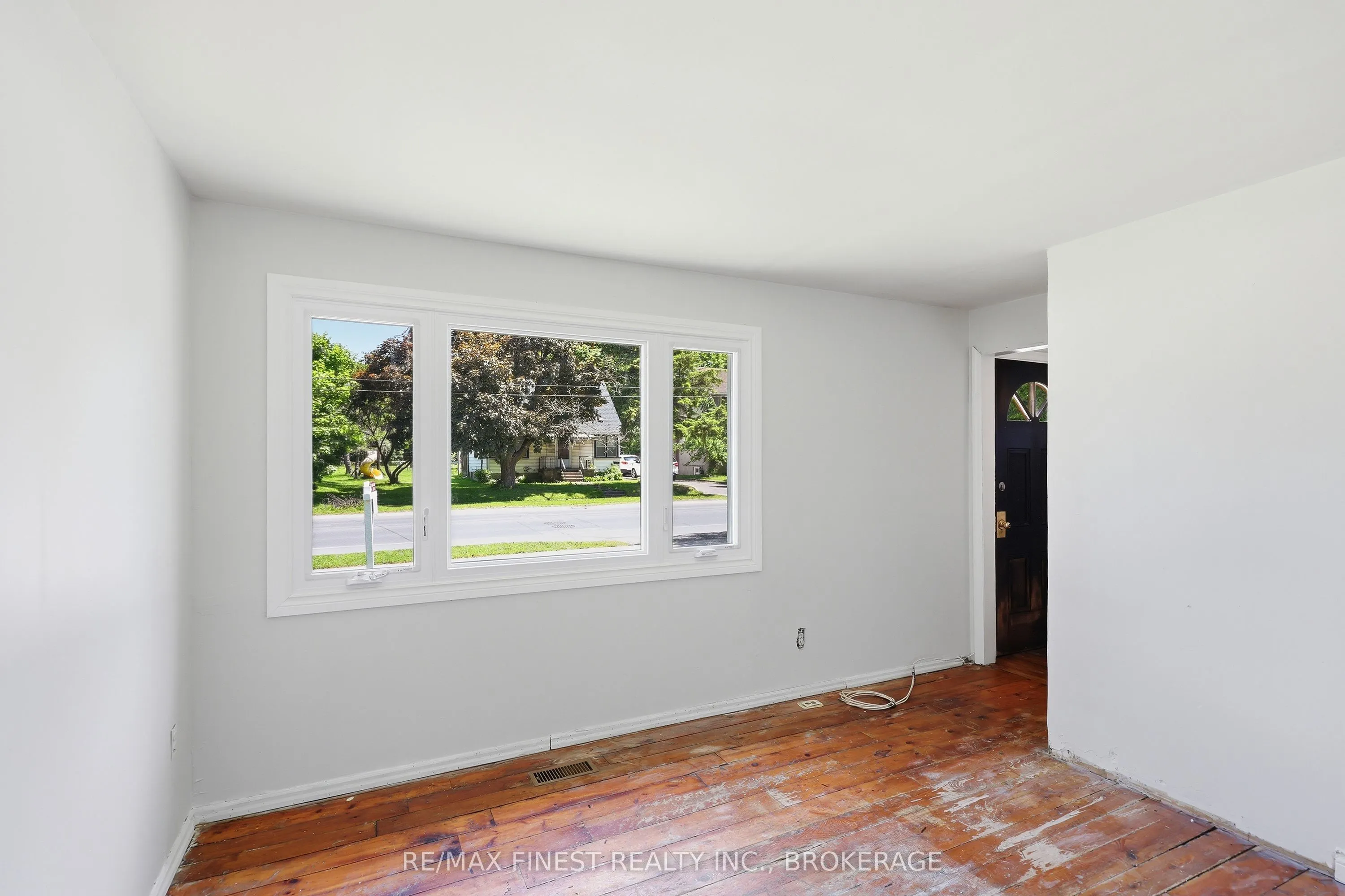 734 Portsmouth Avenue