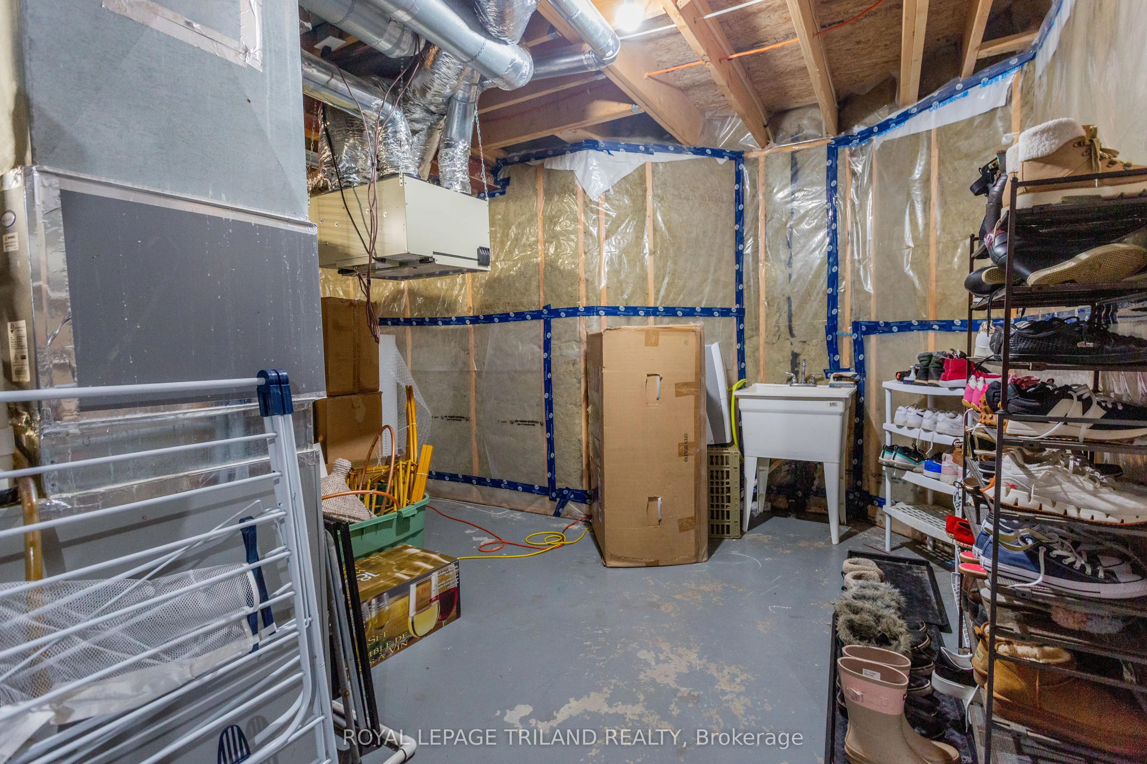 1 Acorn Trail