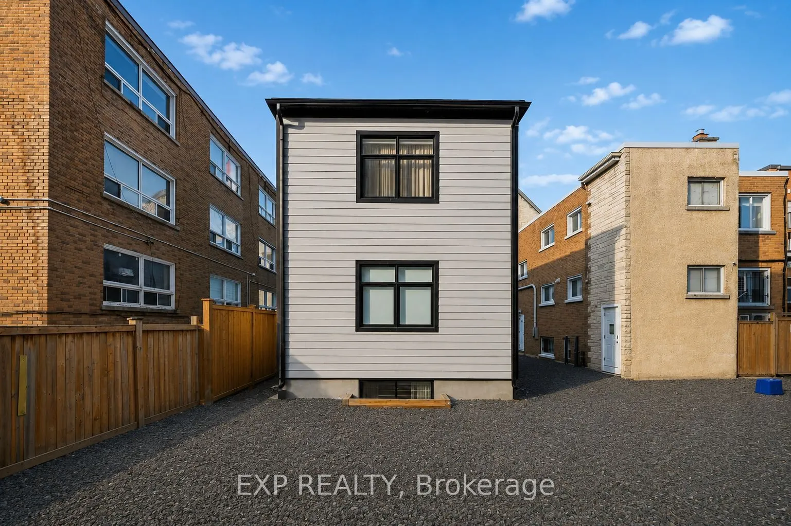 182 Murray Street