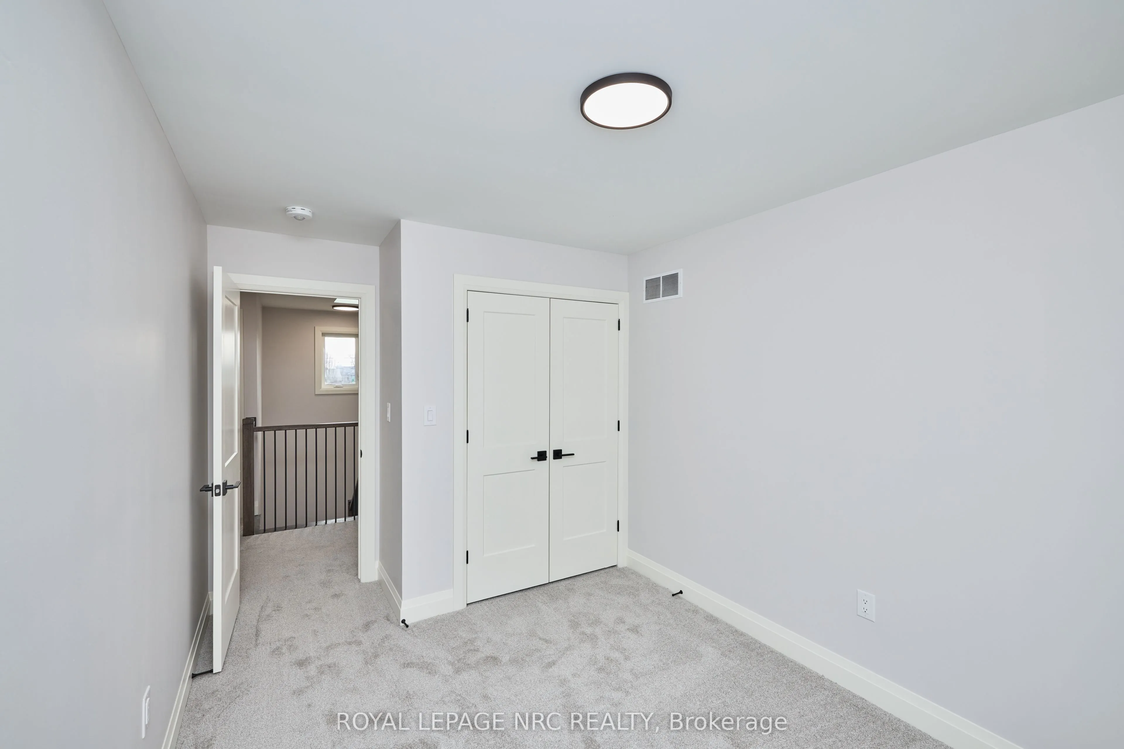 196 Hodgkins Avenue