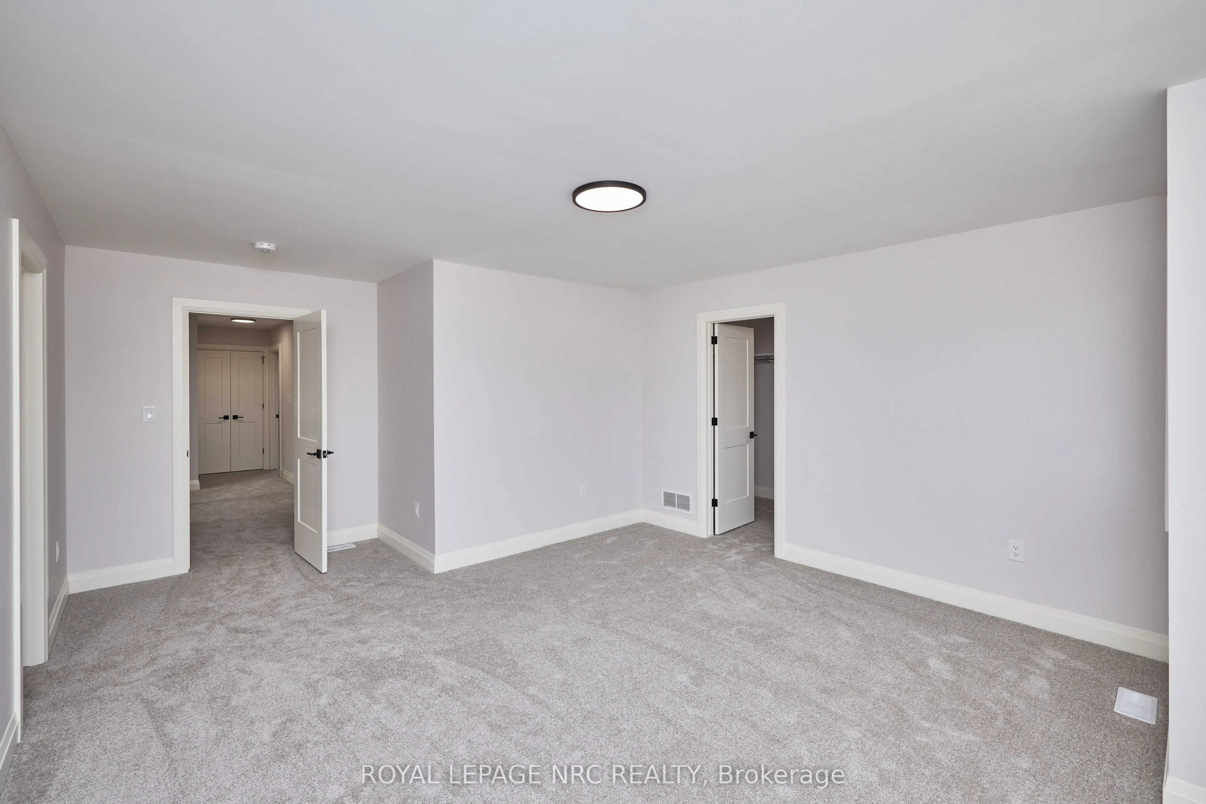 196 Hodgkins Avenue
