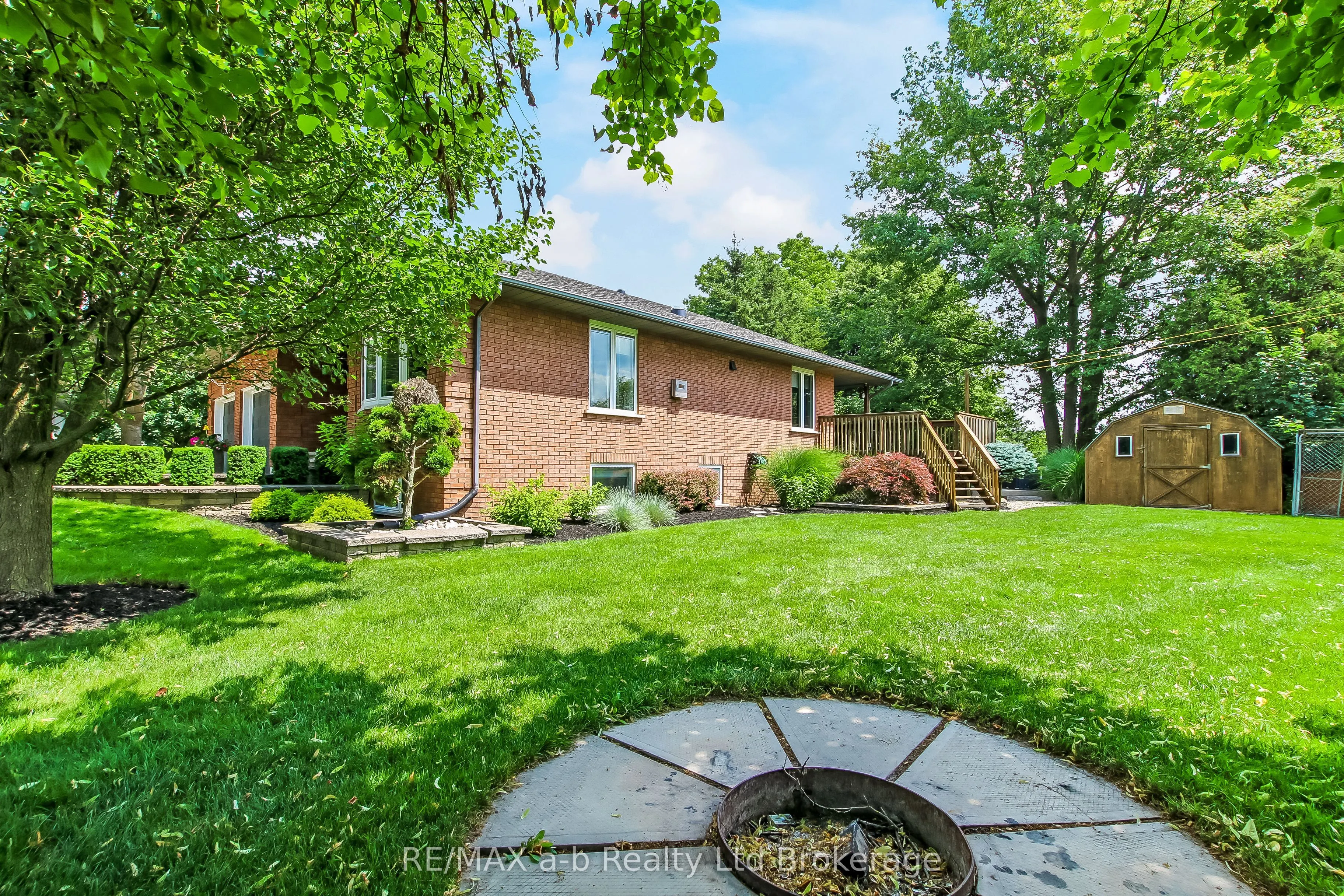 325840 Norwich Road