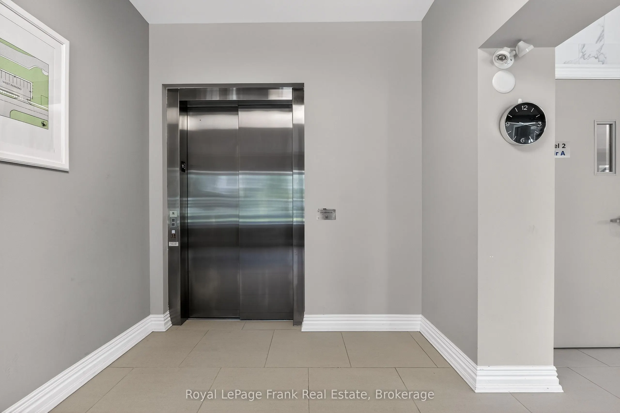 25 King Street #103