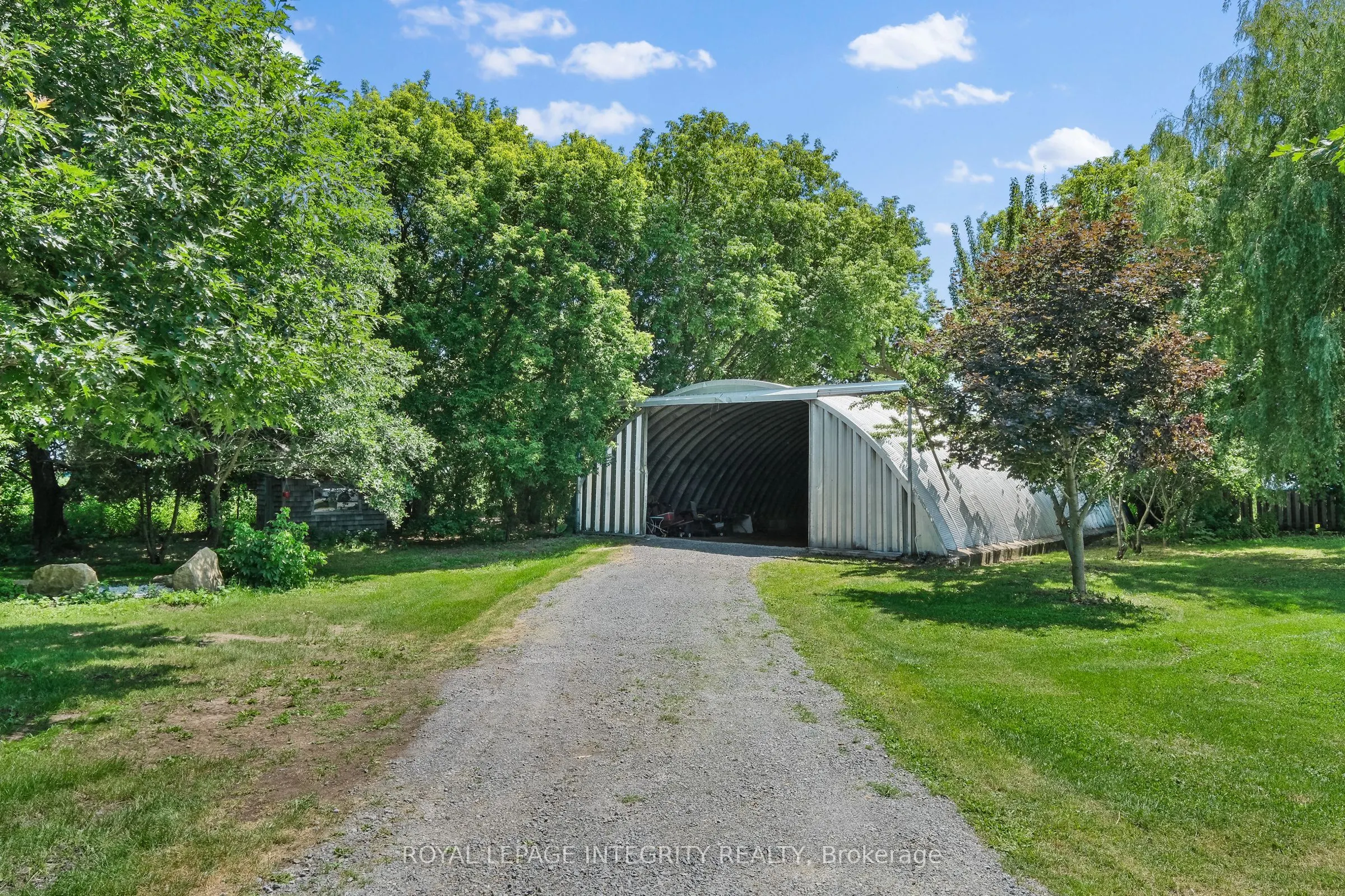 1550 County Rd 2 Road