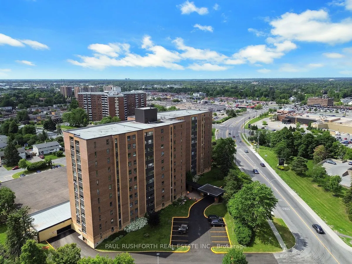 1356 Meadowlands Drive E #201