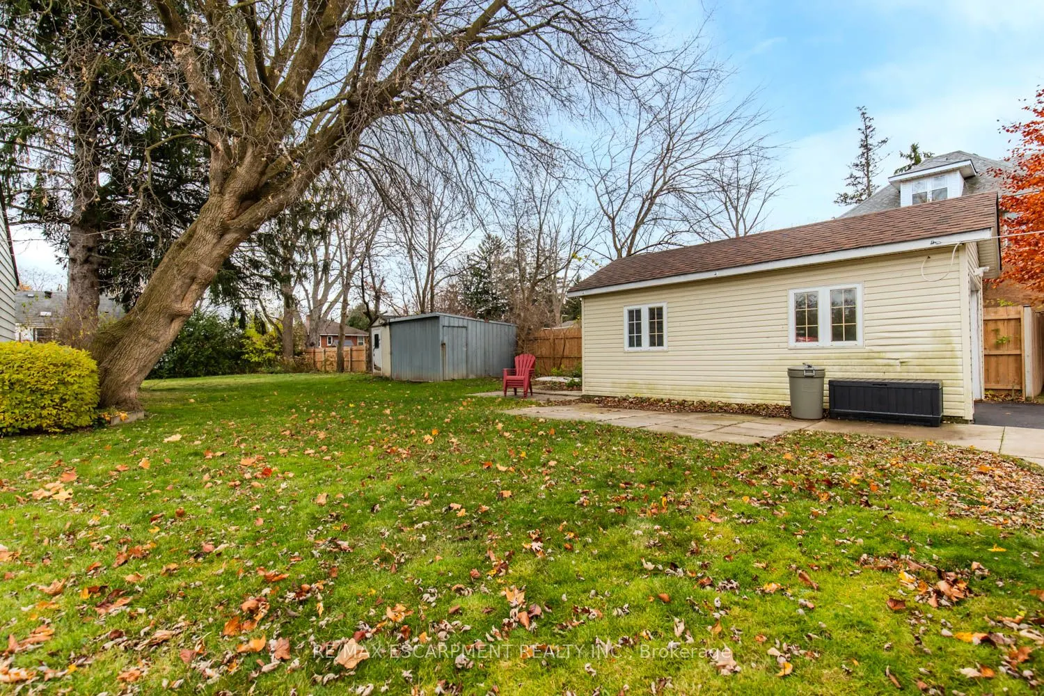 60 Lake Avenue Drive