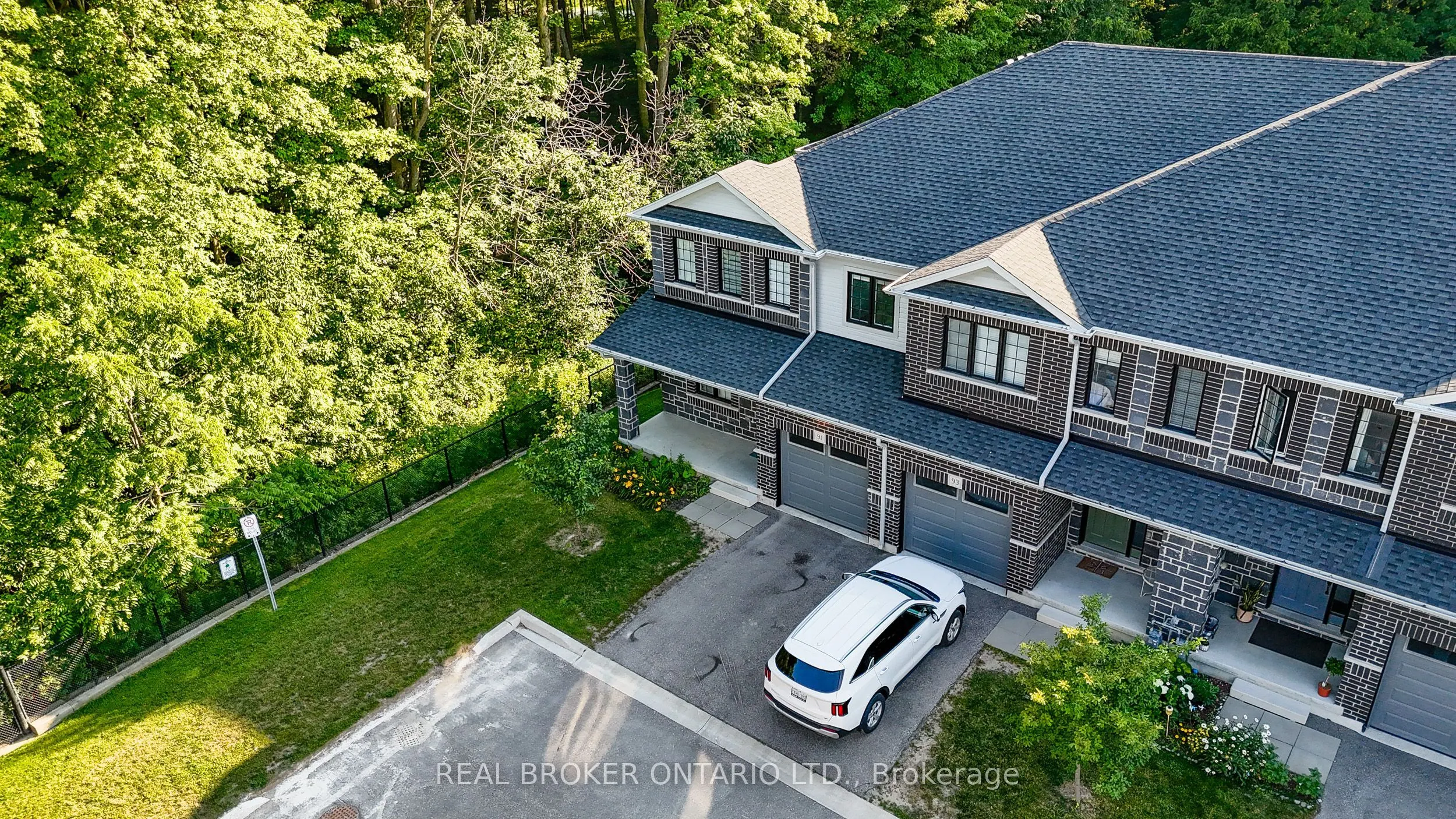 91 Woodedge Circle