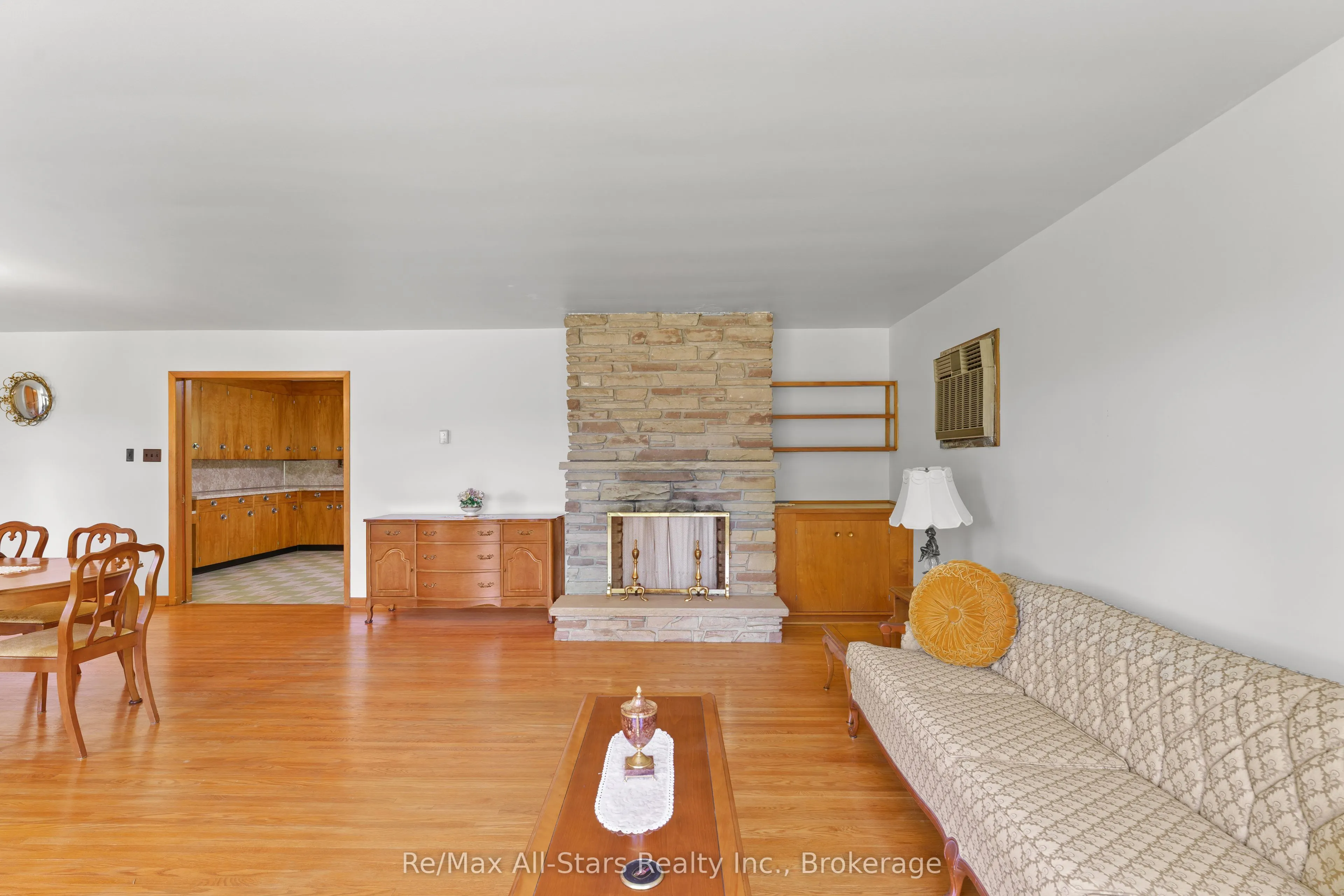 6035 Ganaraska Road