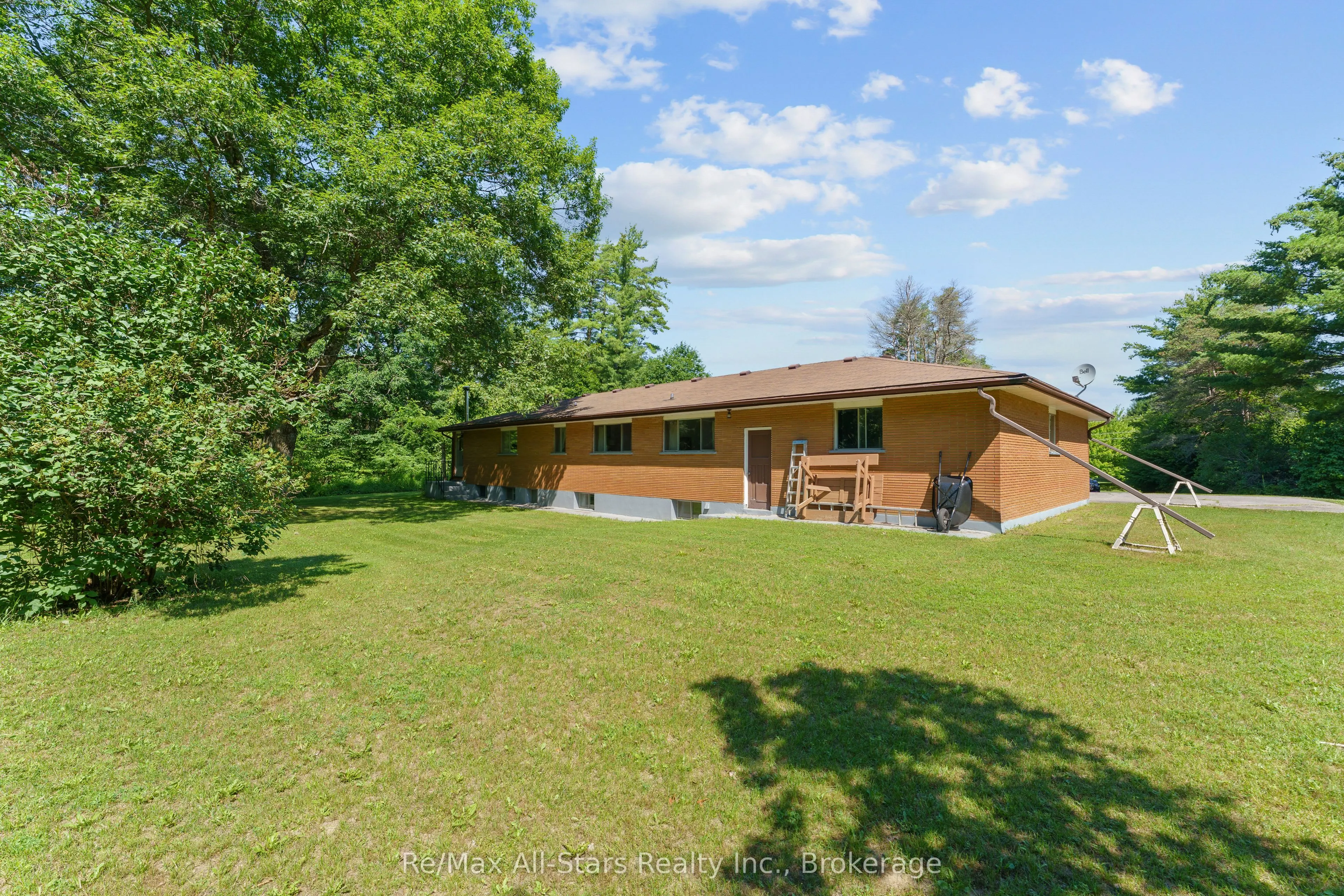 6035 Ganaraska Road