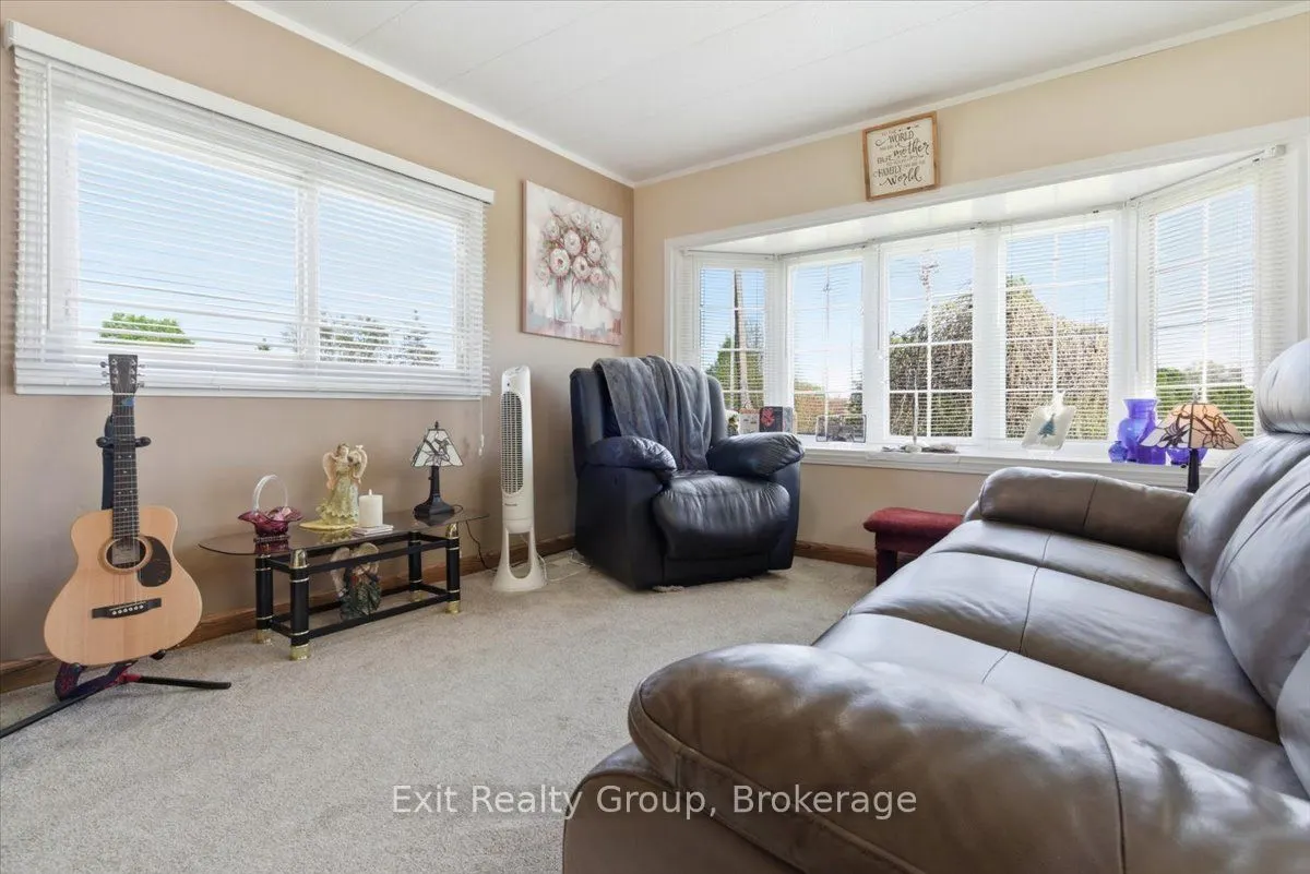 5 Chapel Boulevard