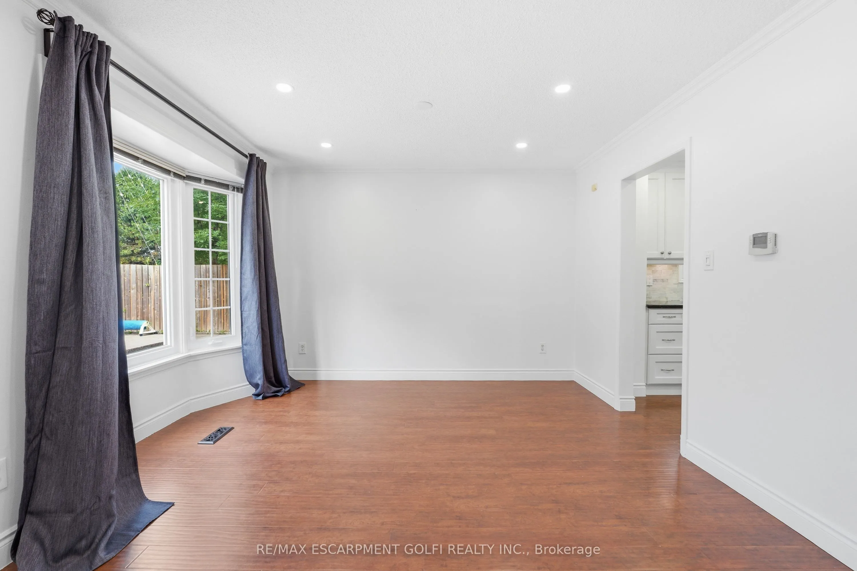 95 Birchpark Drive