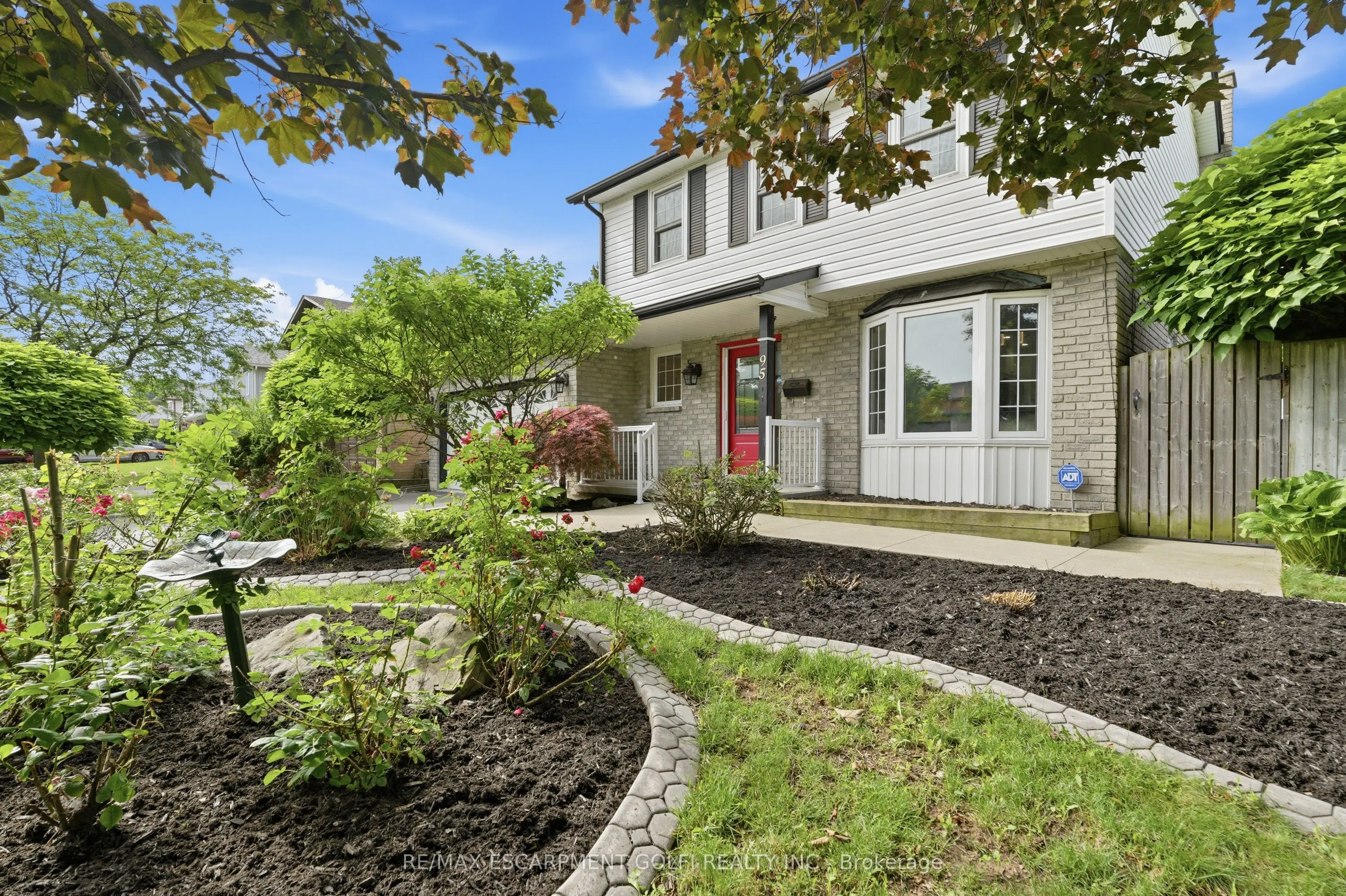 95 Birchpark Drive