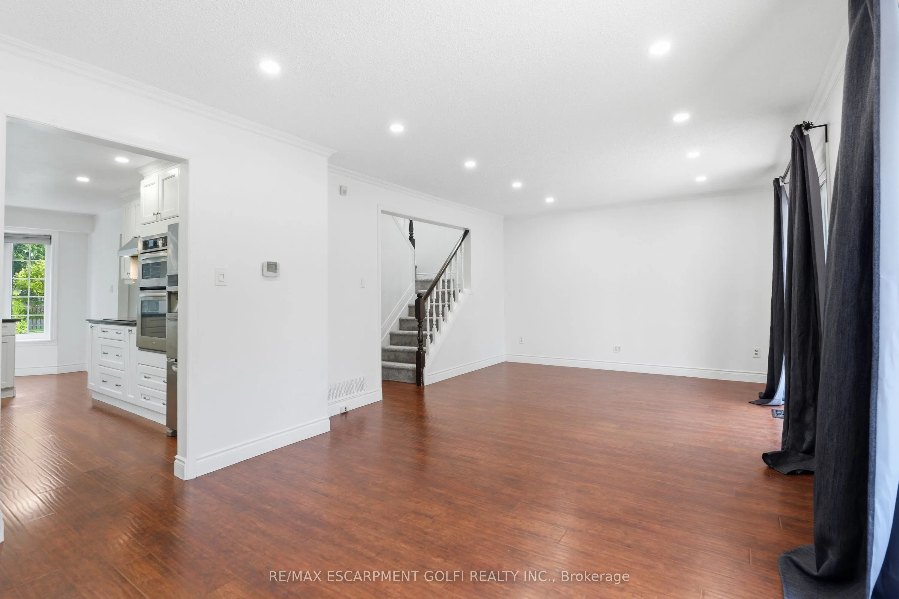 95 Birchpark Drive