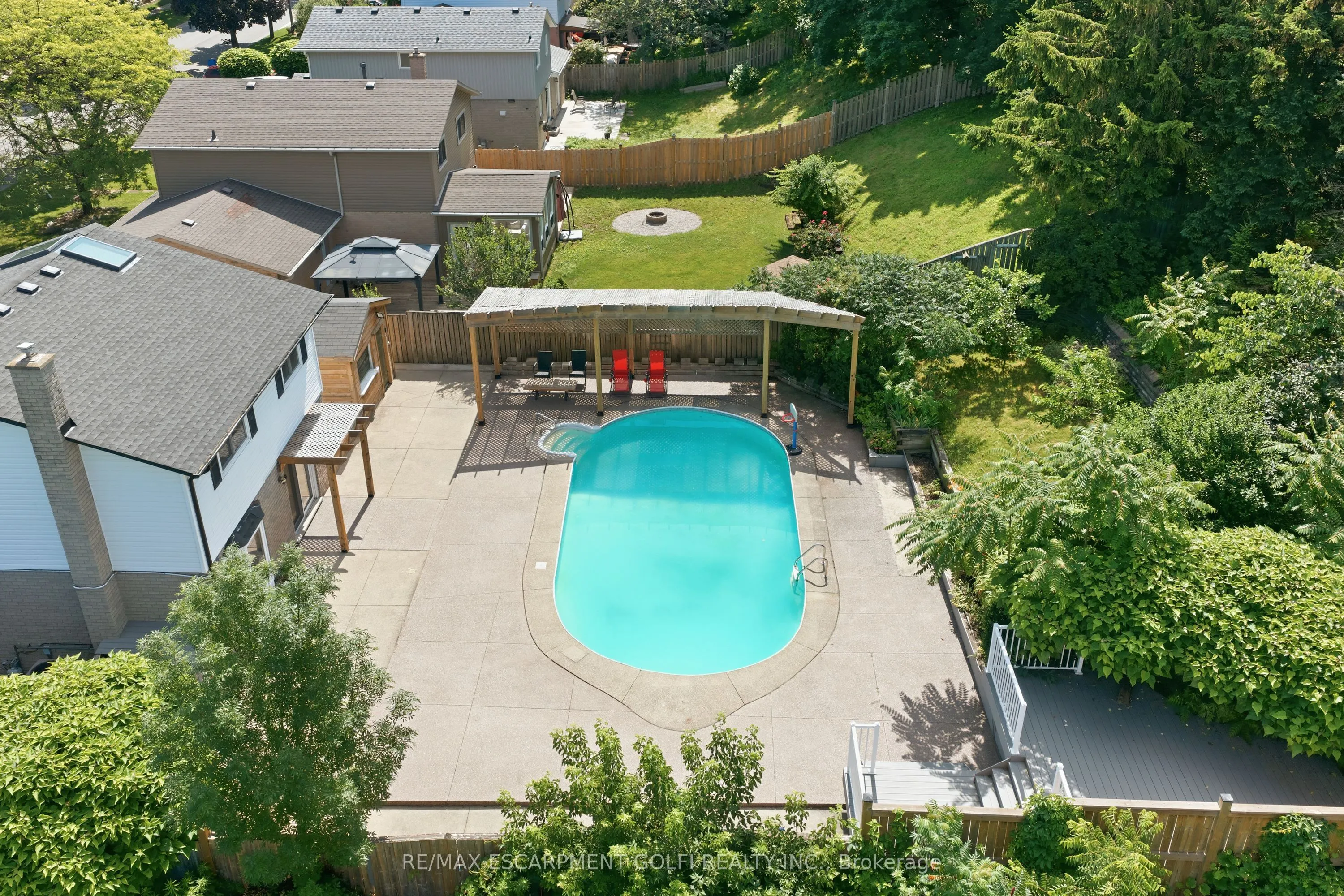 95 Birchpark Drive