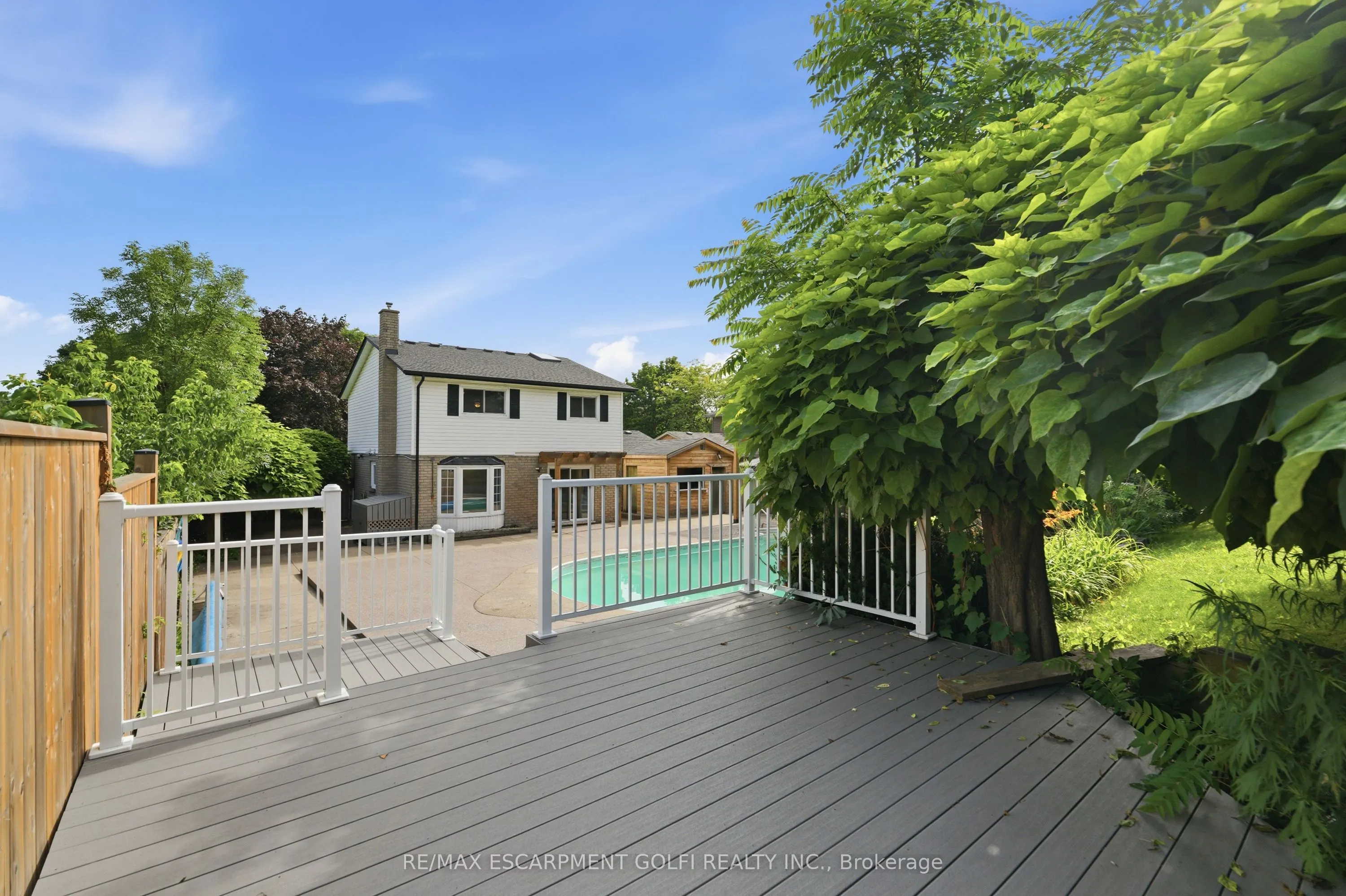 95 Birchpark Drive
