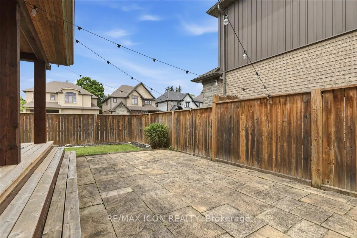 275 Falconridge Drive