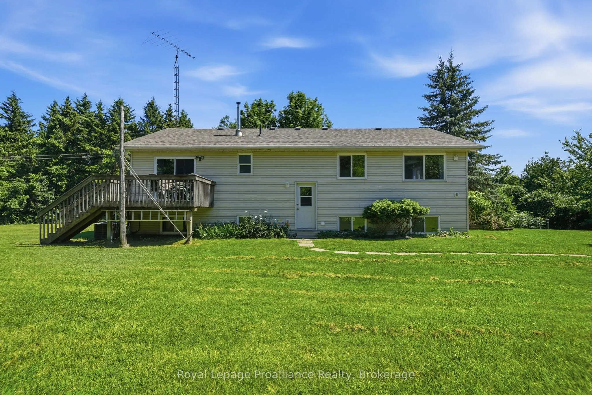 2103 Ron Harnden Road