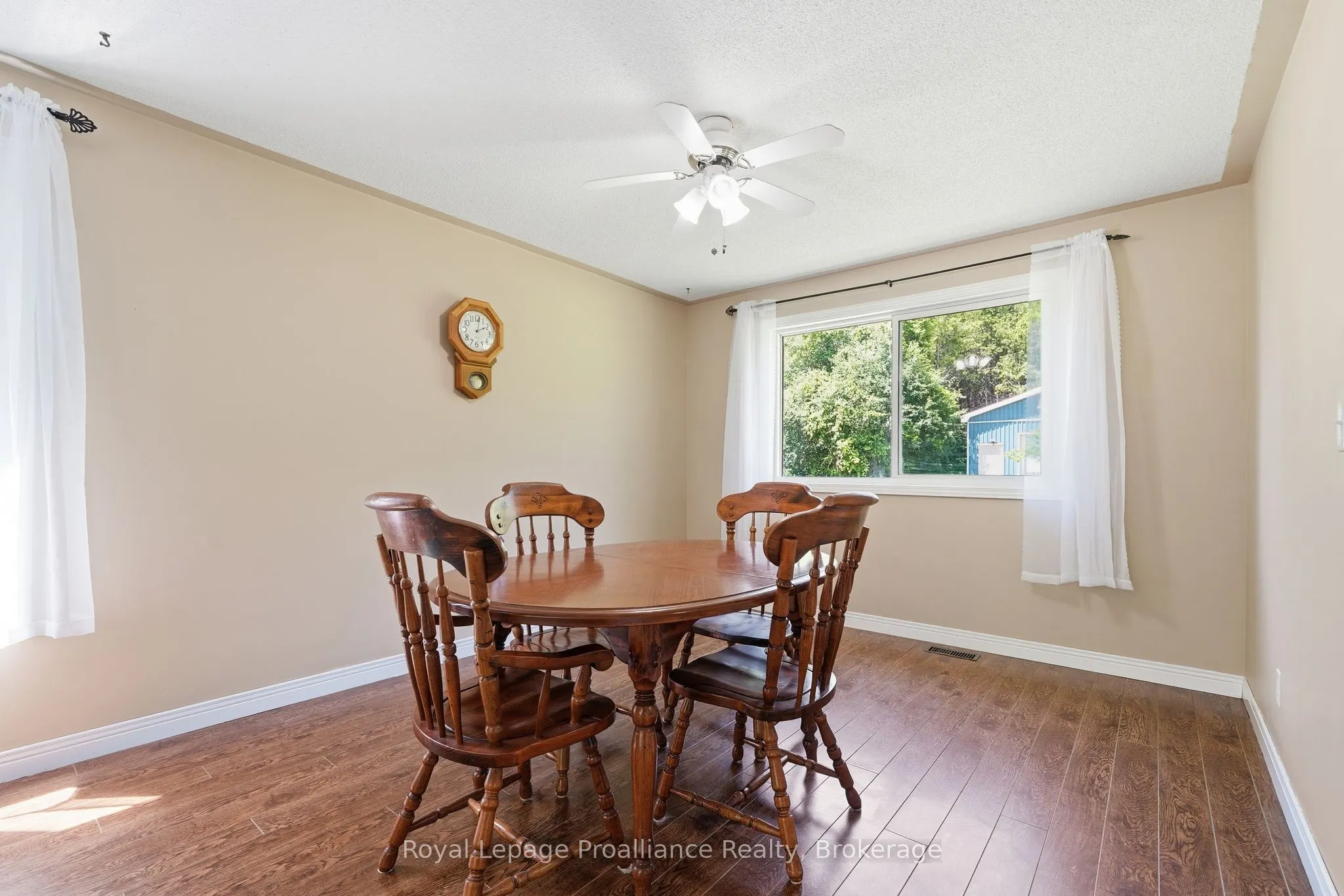 2103 Ron Harnden Road