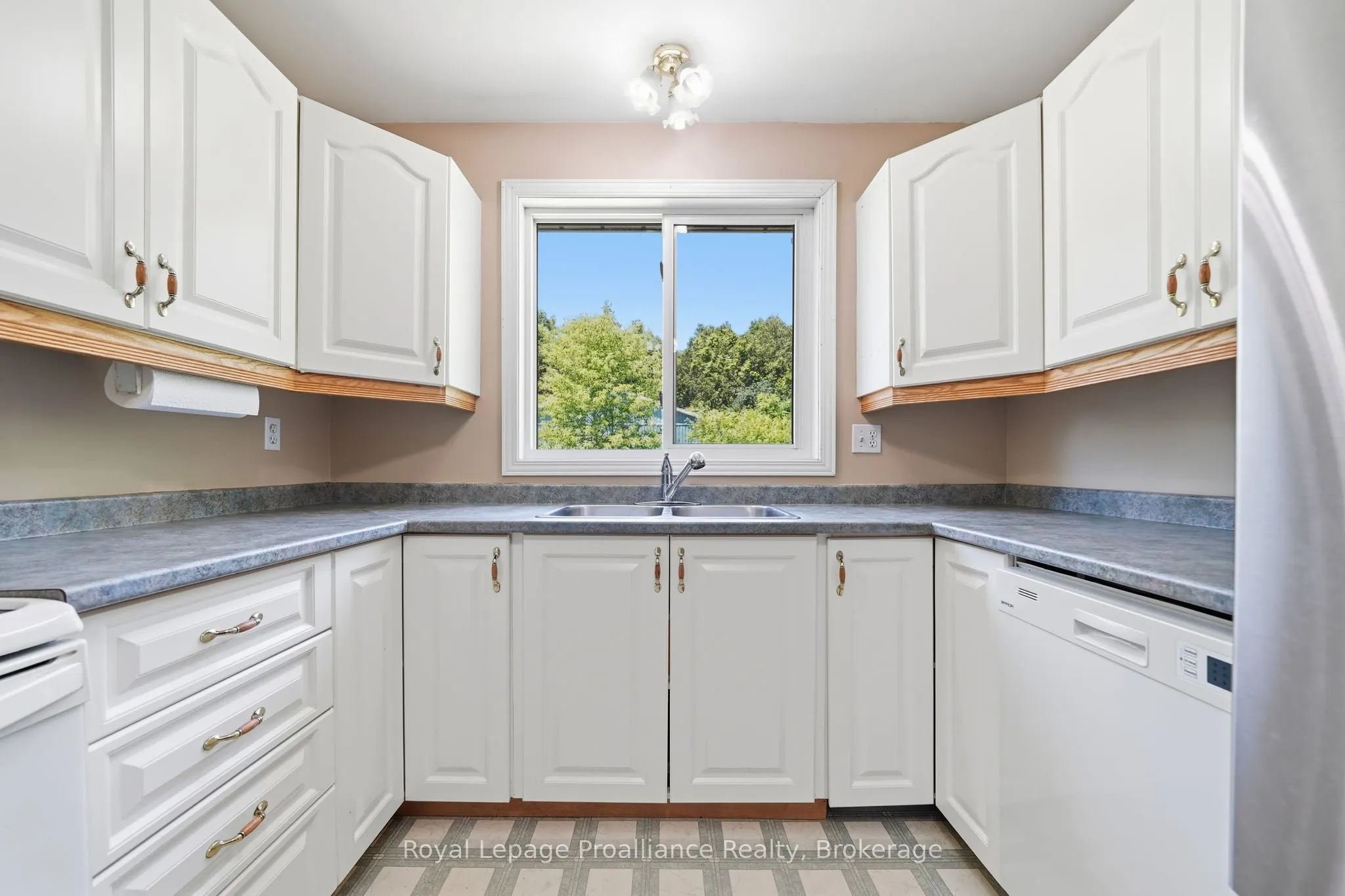 2103 Ron Harnden Road