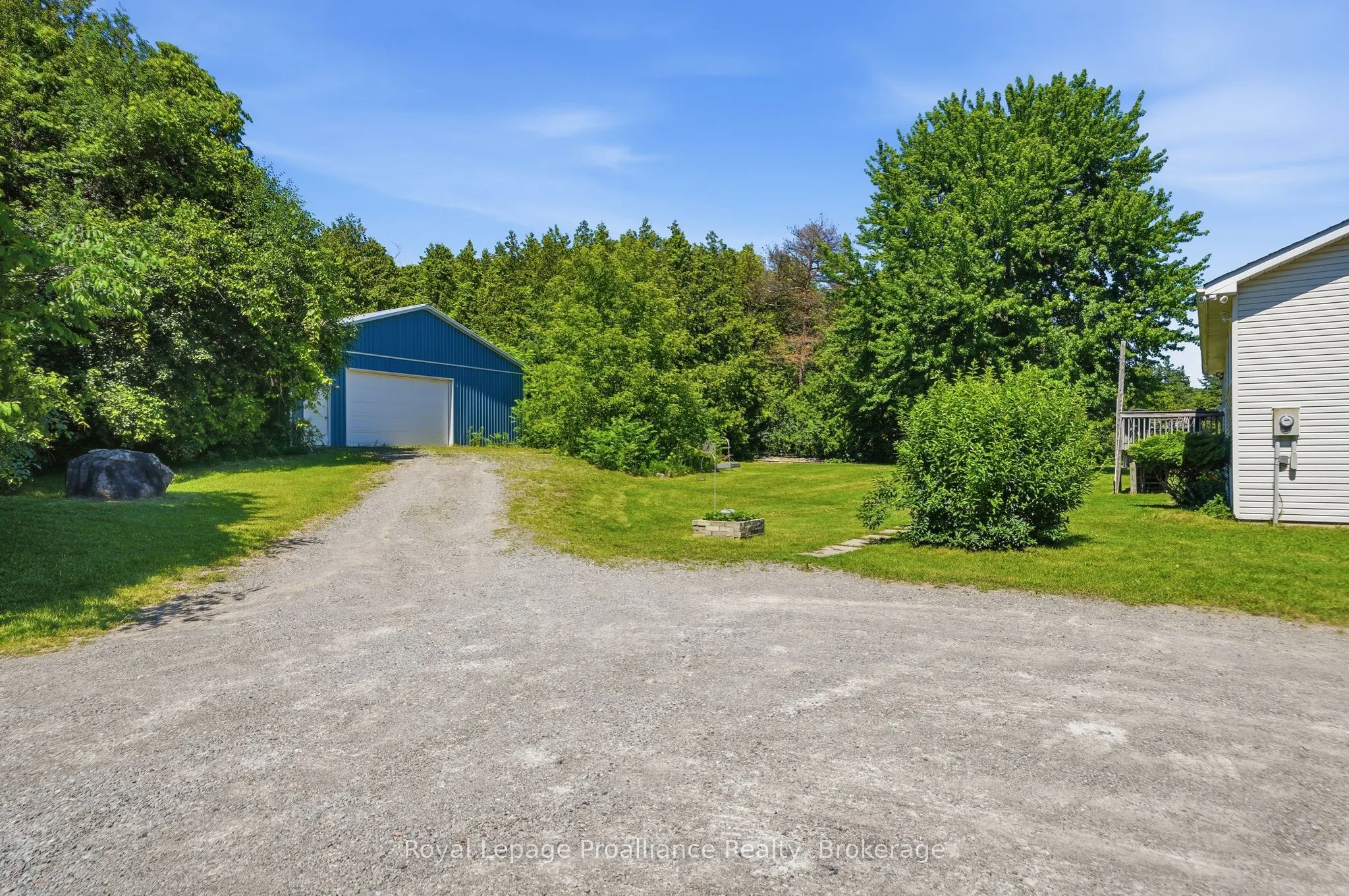 2103 Ron Harnden Road