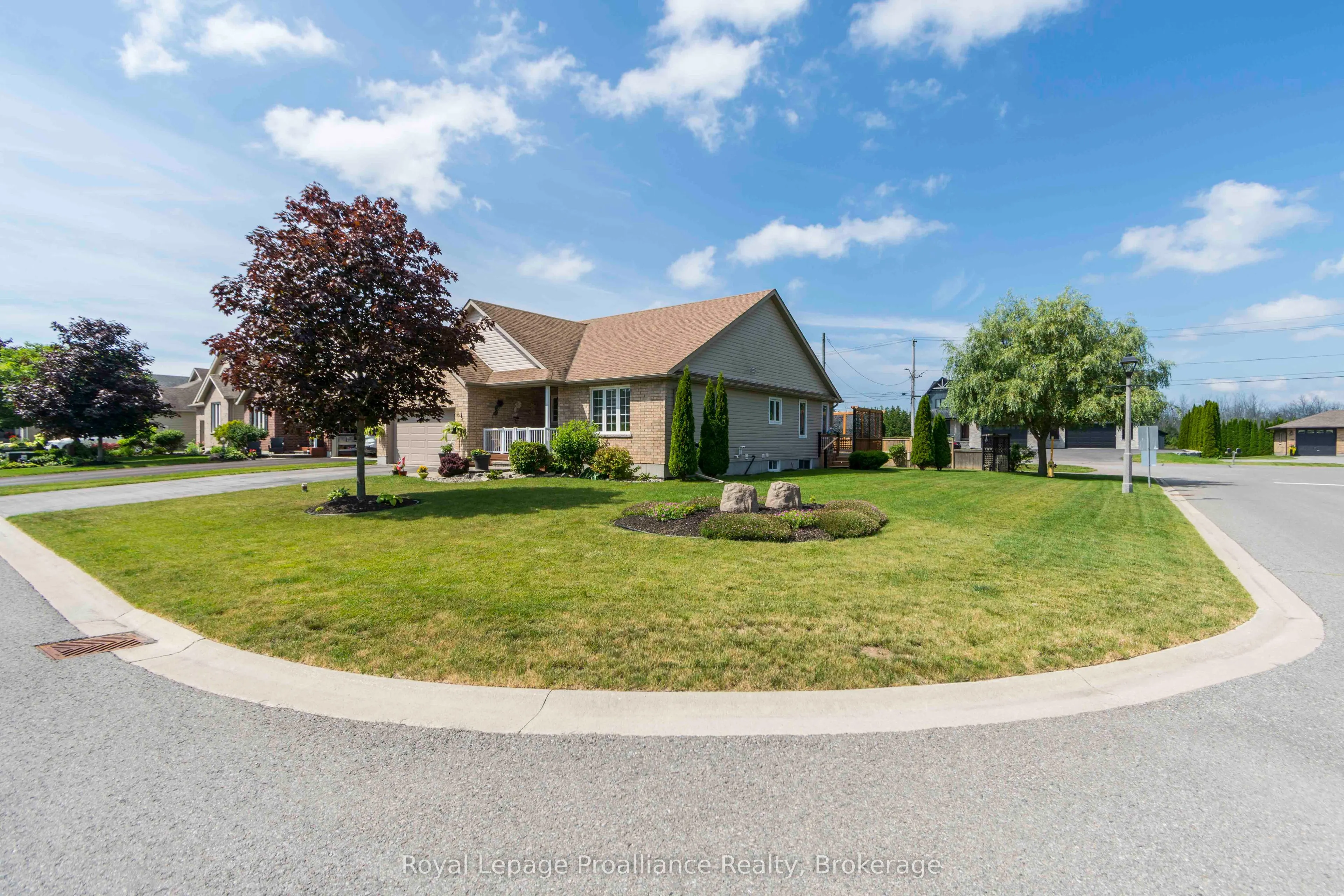 48 Ward Drive
