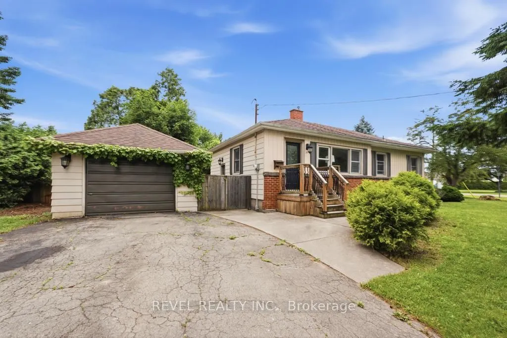 16 Carrington Court