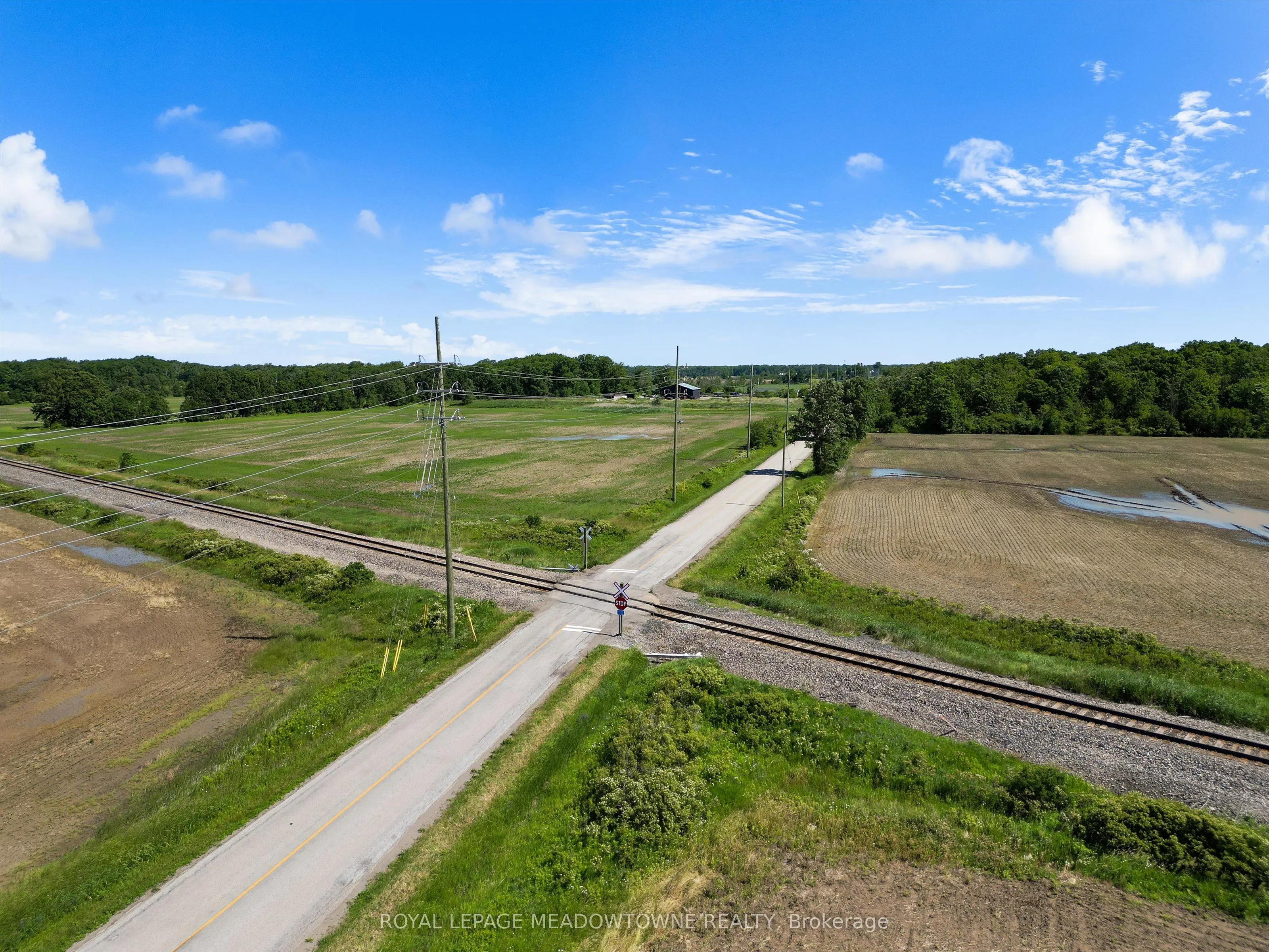 3365 South Grimsby Road 10