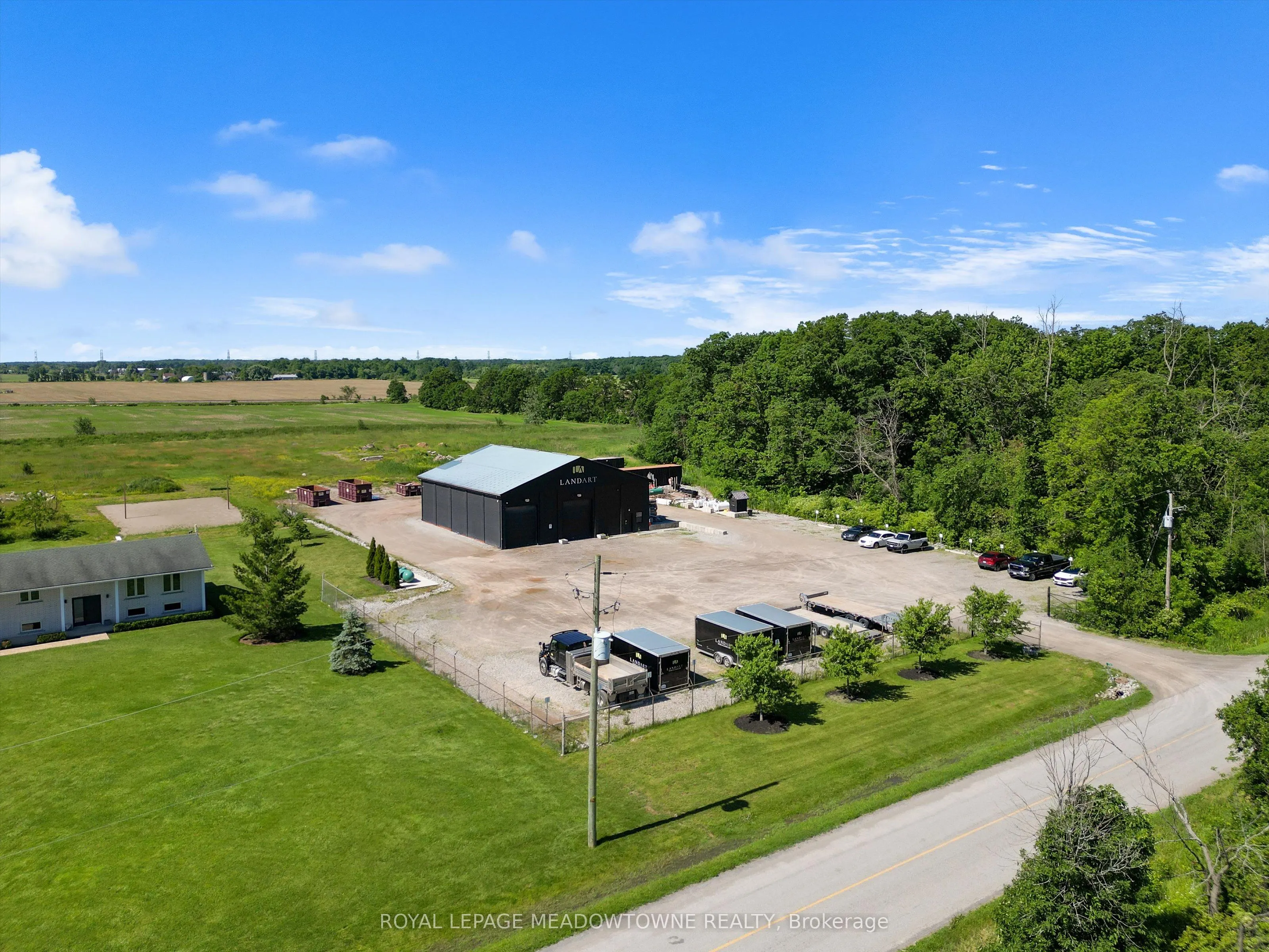 3365 South Grimsby Road 10