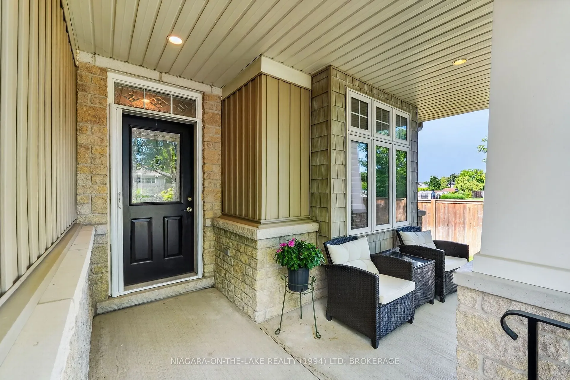 92 Loretta Drive #14