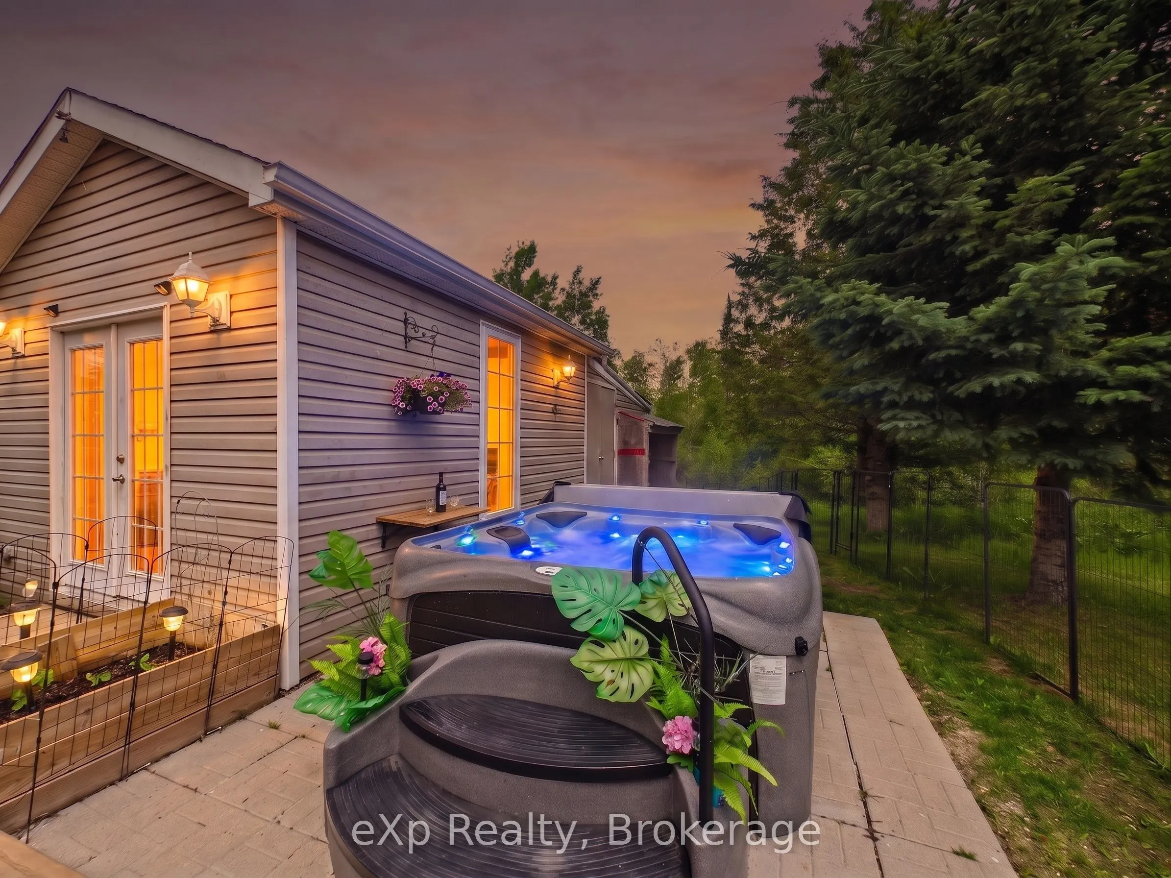32 Maple Grove Village Road