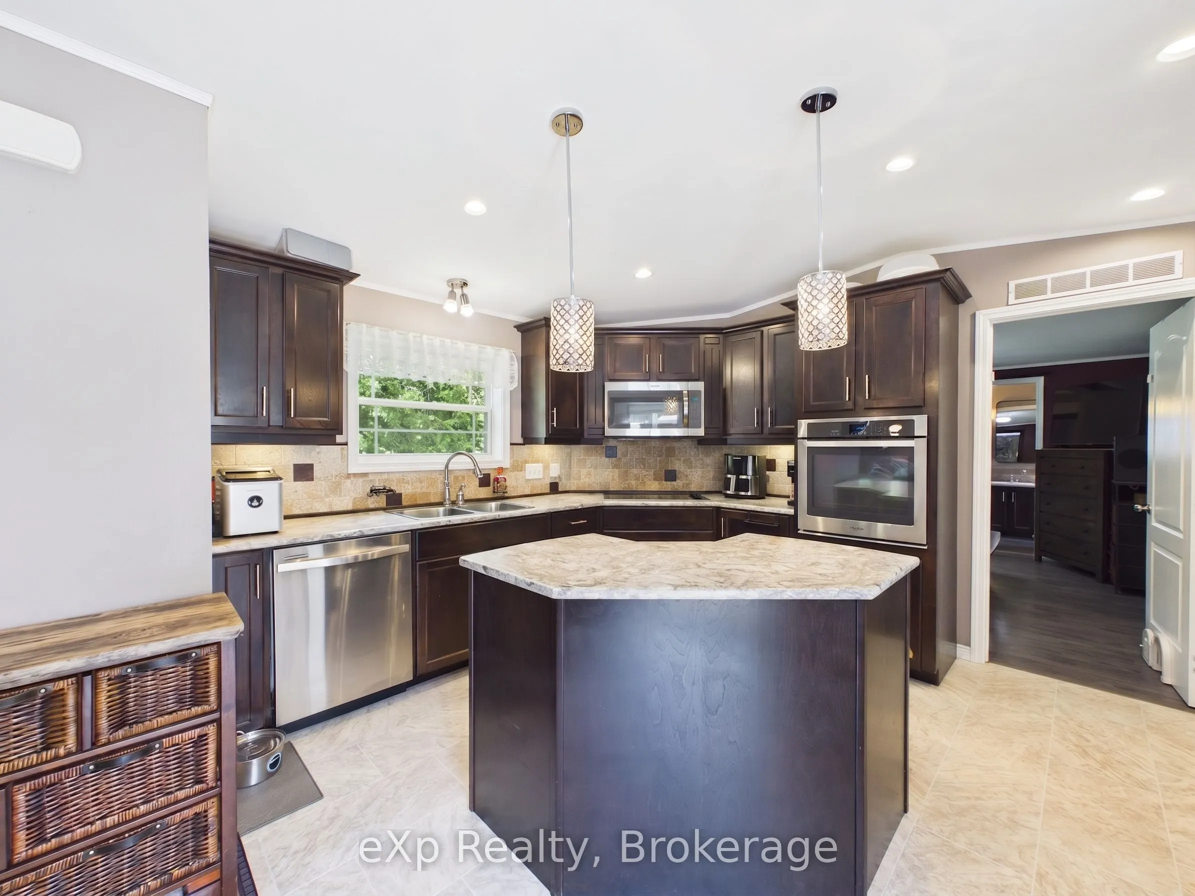 32 Maple Grove Village Road