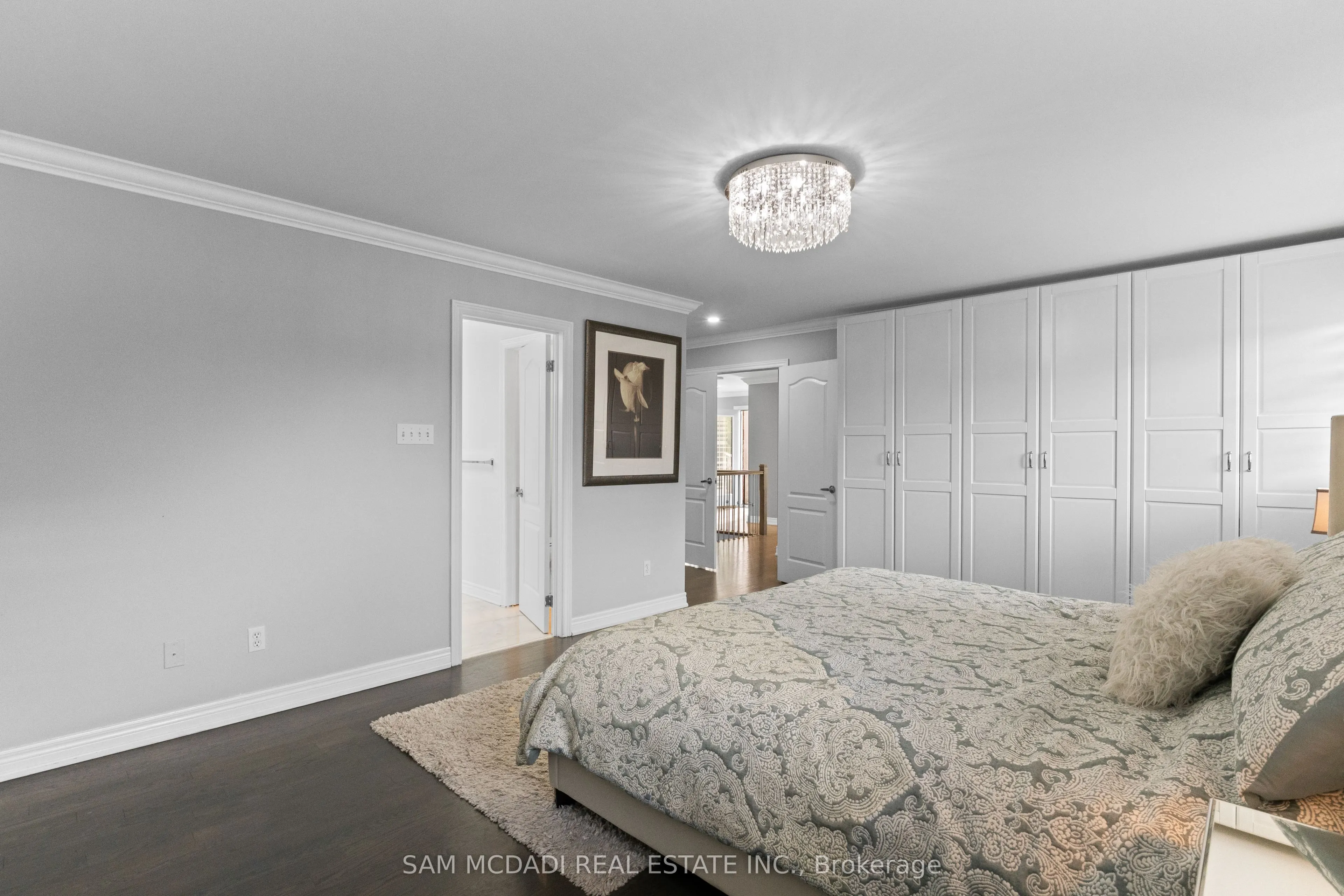 29 Delrosa Way