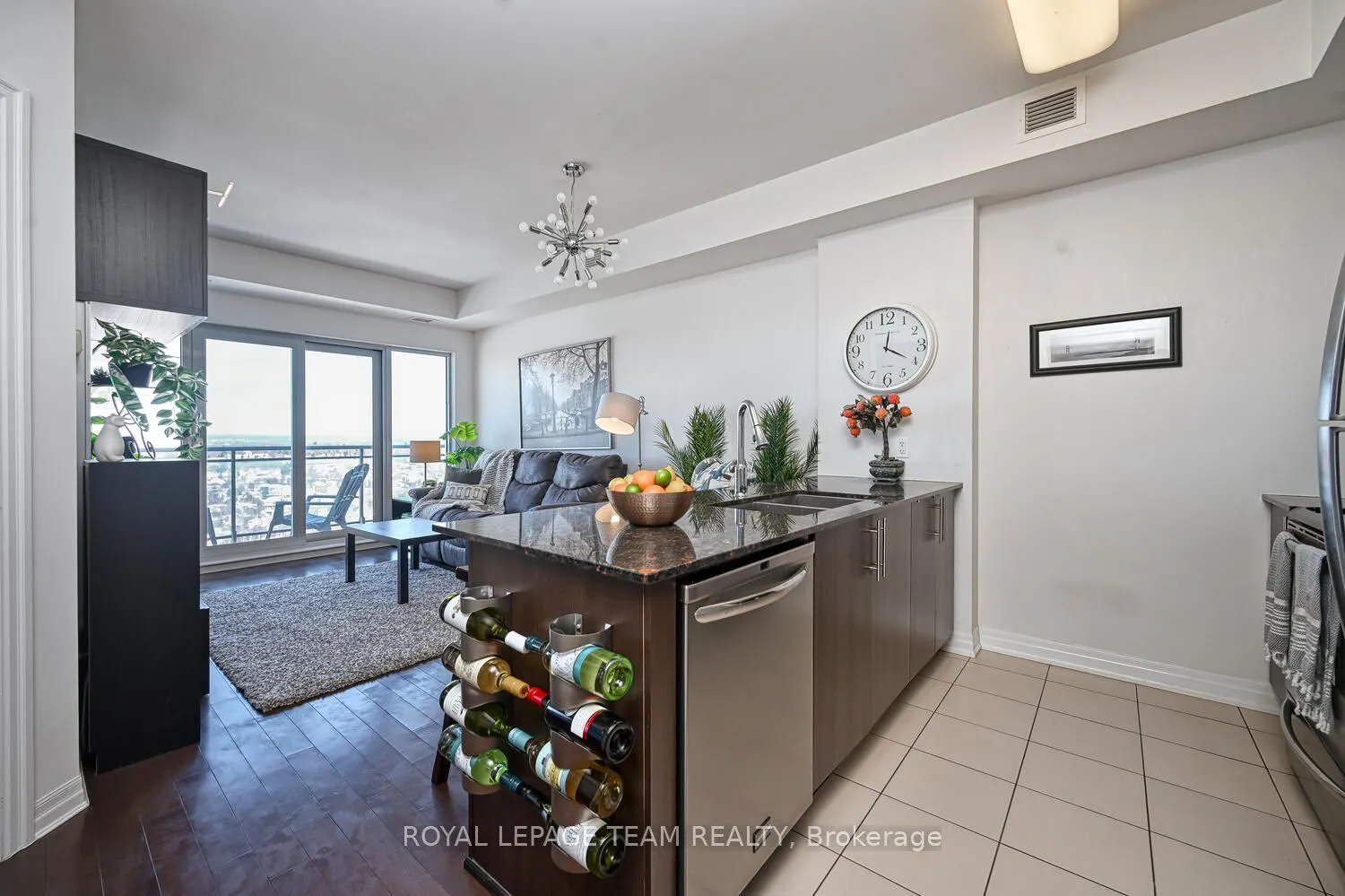 90 Landry Street #1906