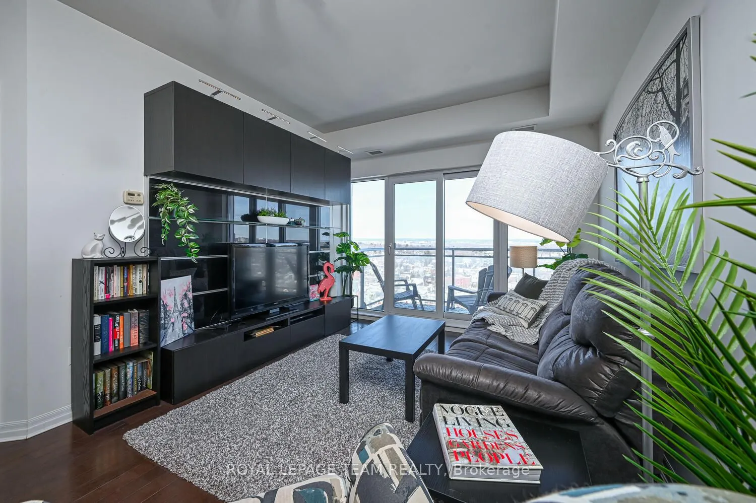 90 Landry Street #1906