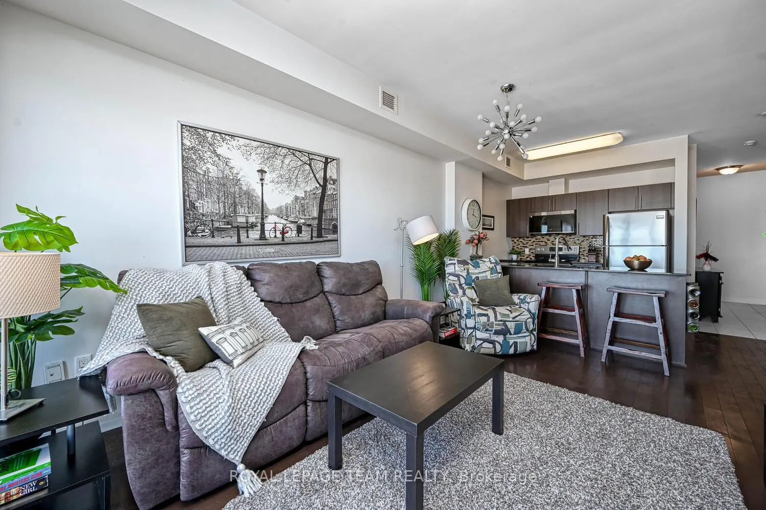 90 Landry Street #1906