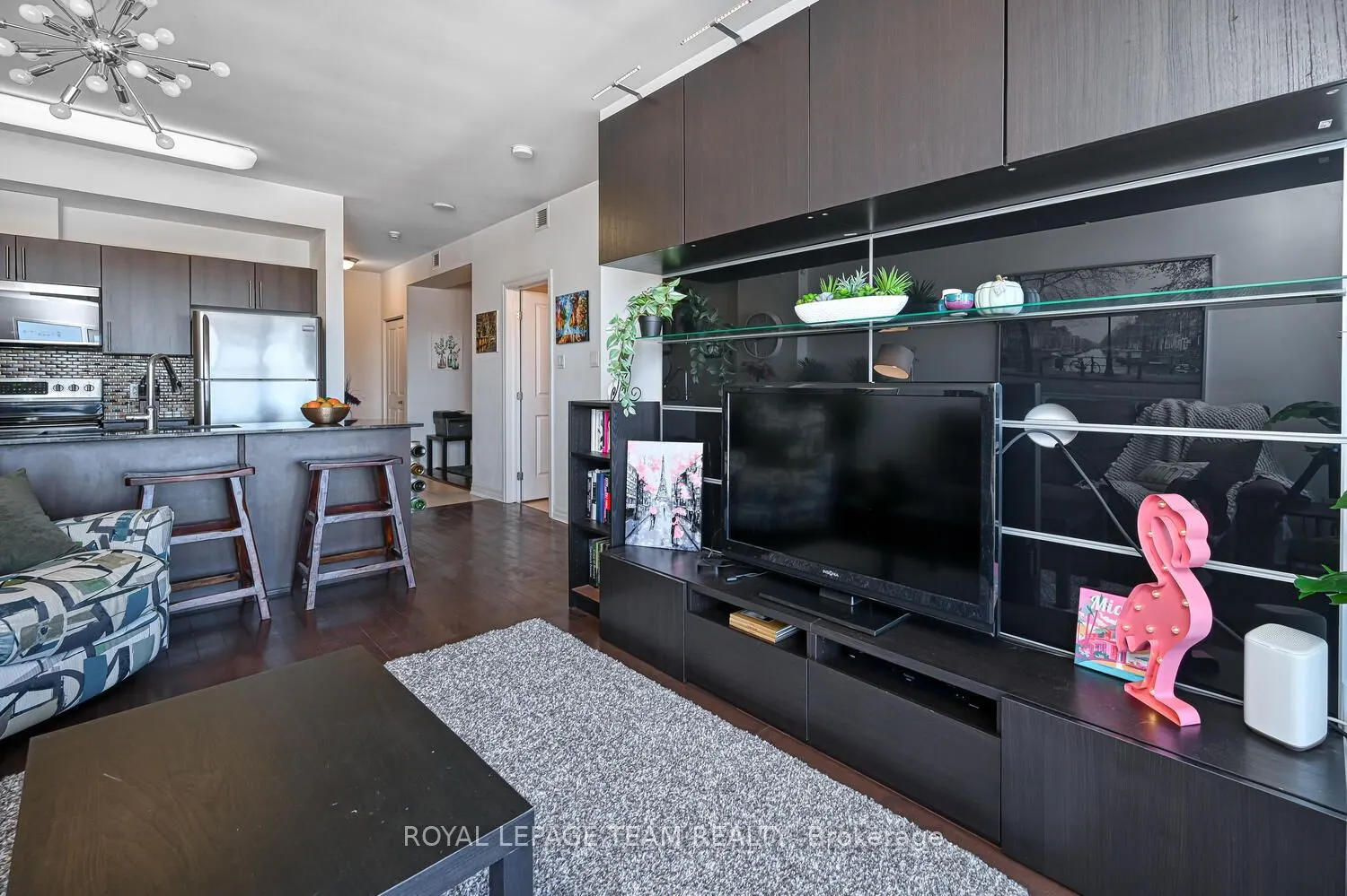 90 Landry Street #1906
