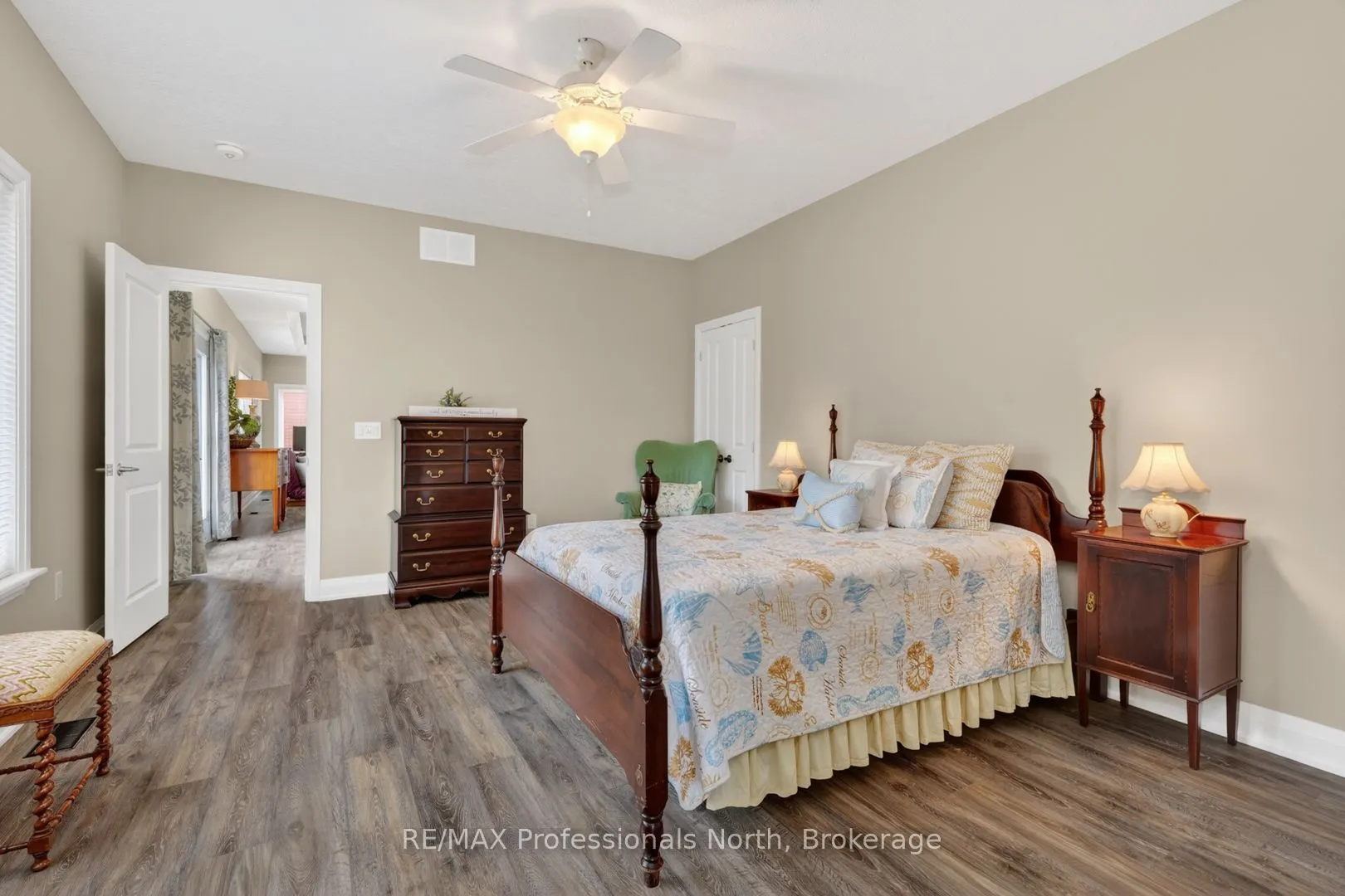 8 Bancroft Ridge Drive